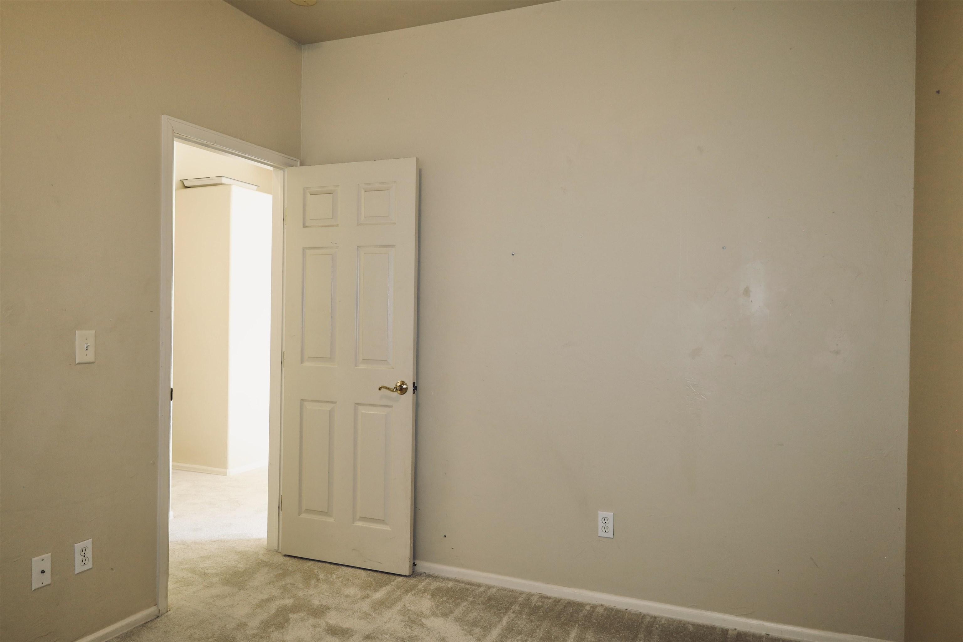 2516 Garnet Drive Unit: A