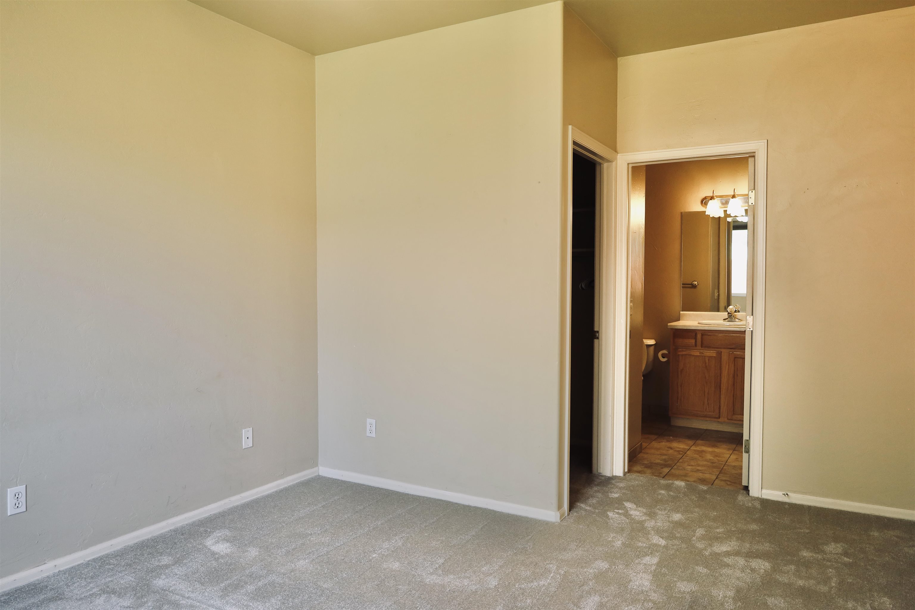 2516 Garnet Drive Unit: A