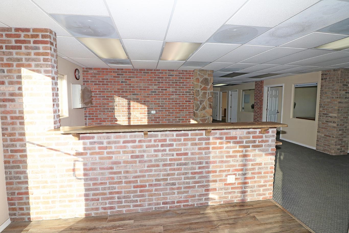2122 Highway 6&50