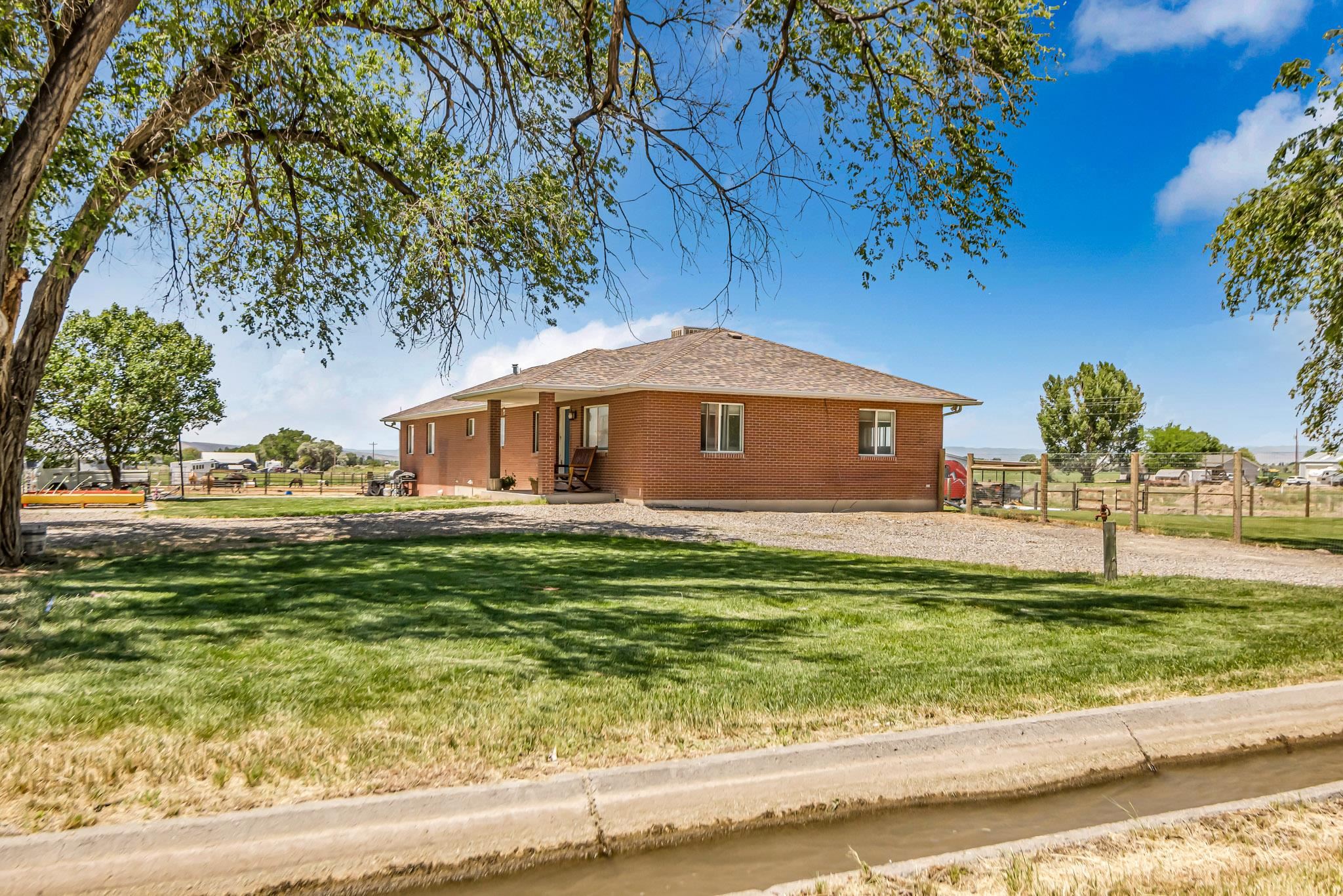1199 20 Road