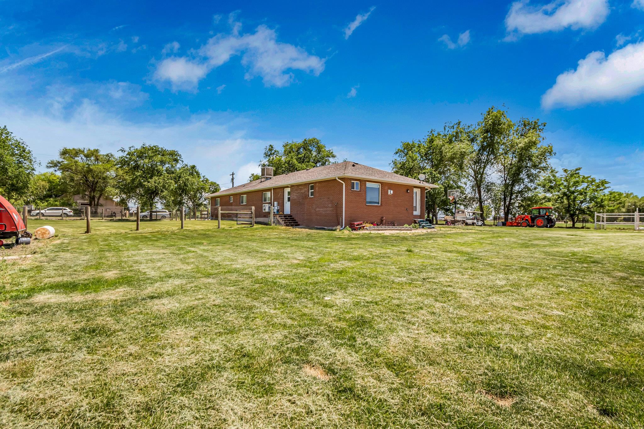1199 20 Road