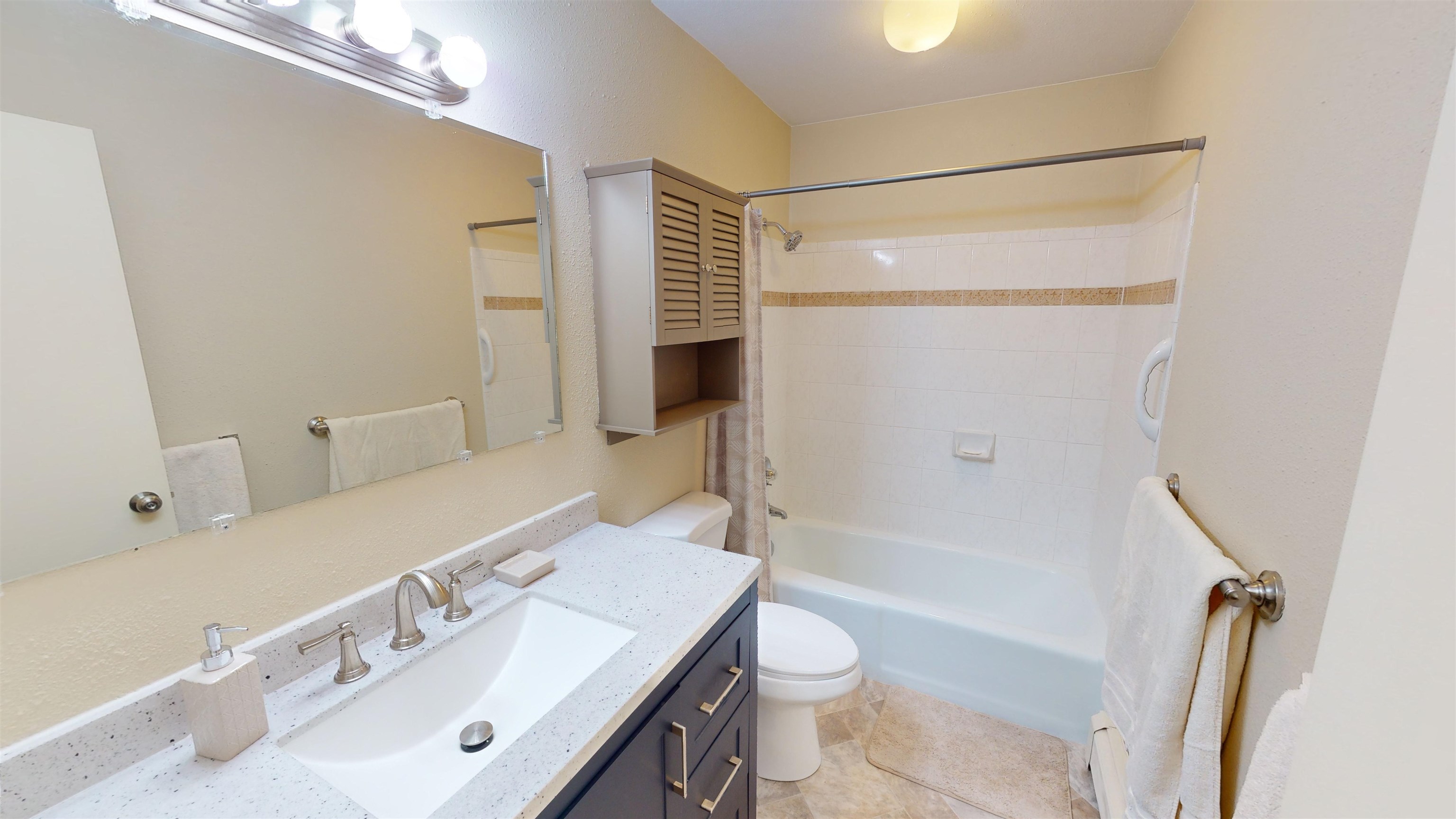 2235 N 15th Street Unit: B