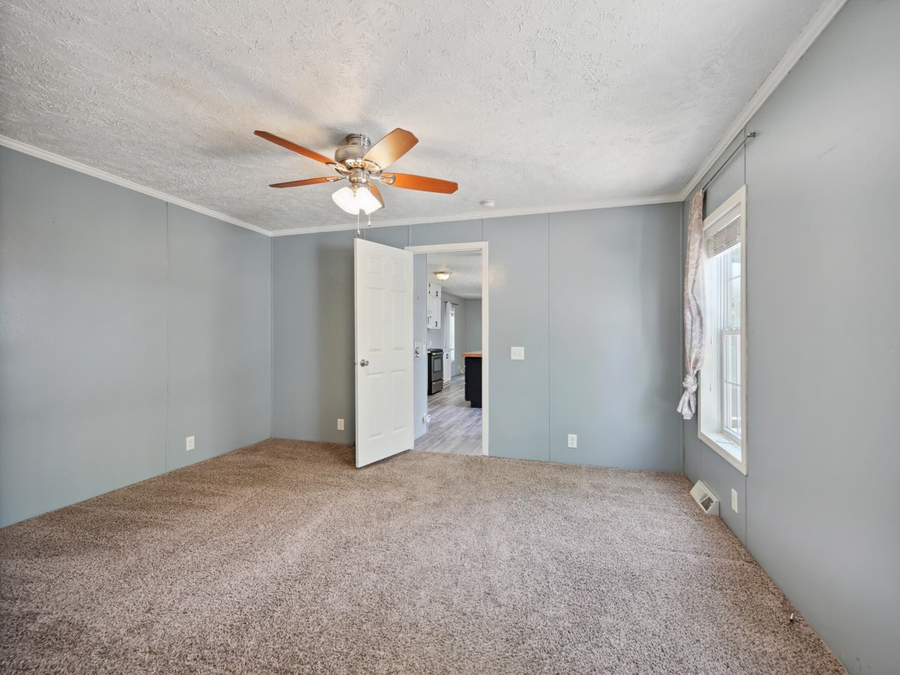435 32 Road Unit: 238