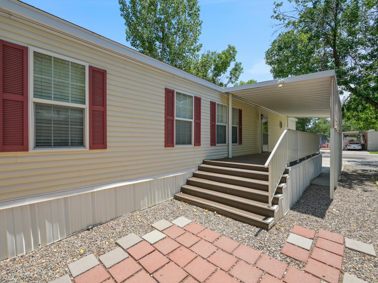 435 32 Road Unit: 238