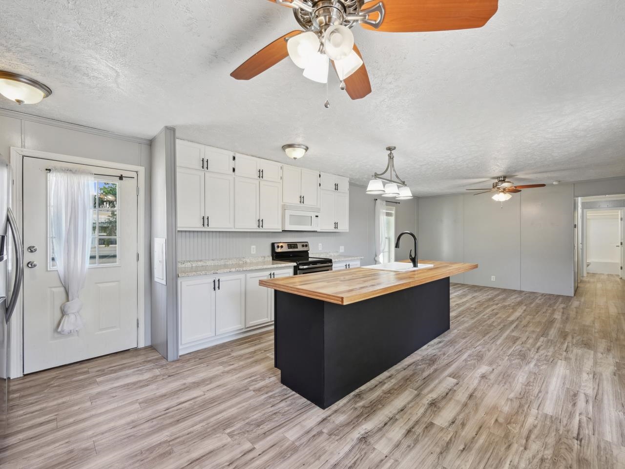 435 32 Road Unit: 238