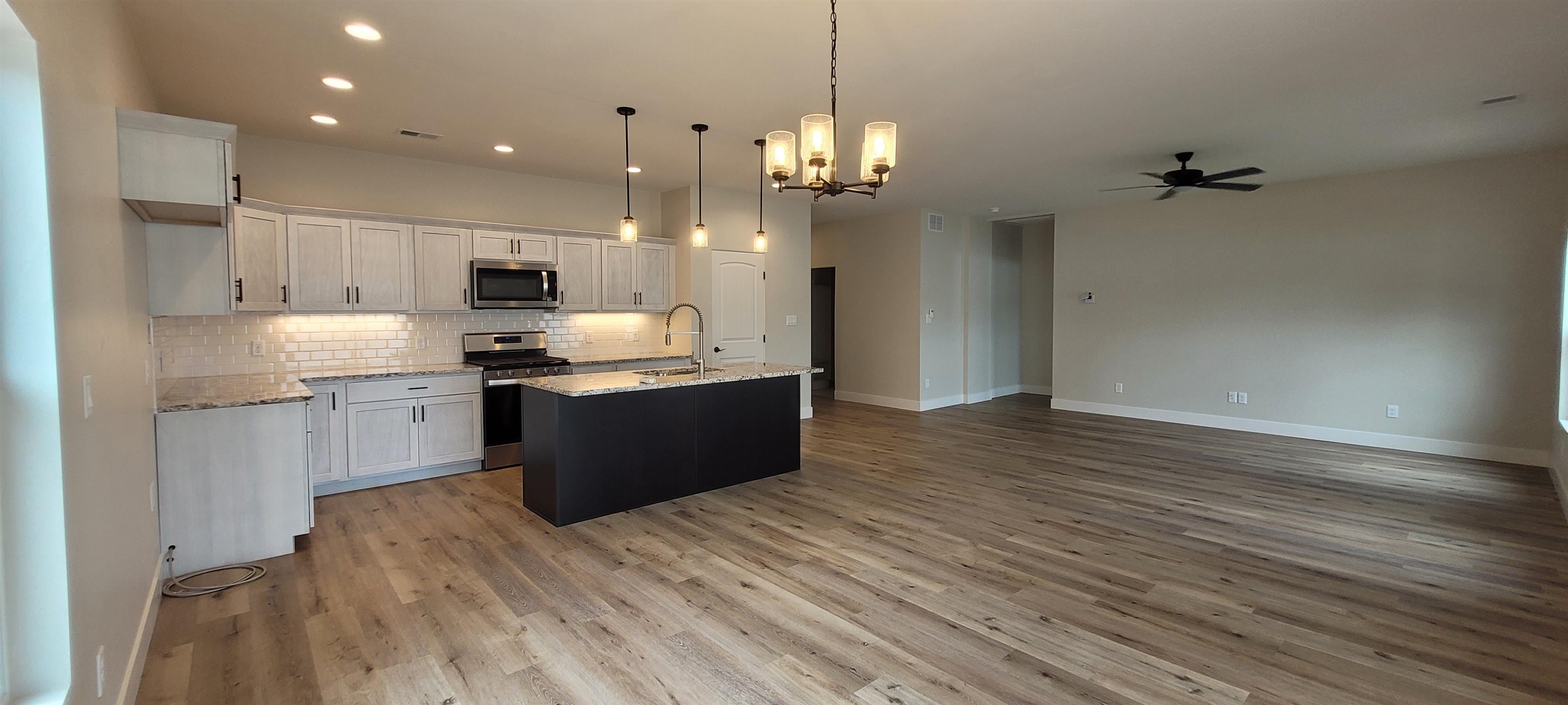 3302 Swan View Court