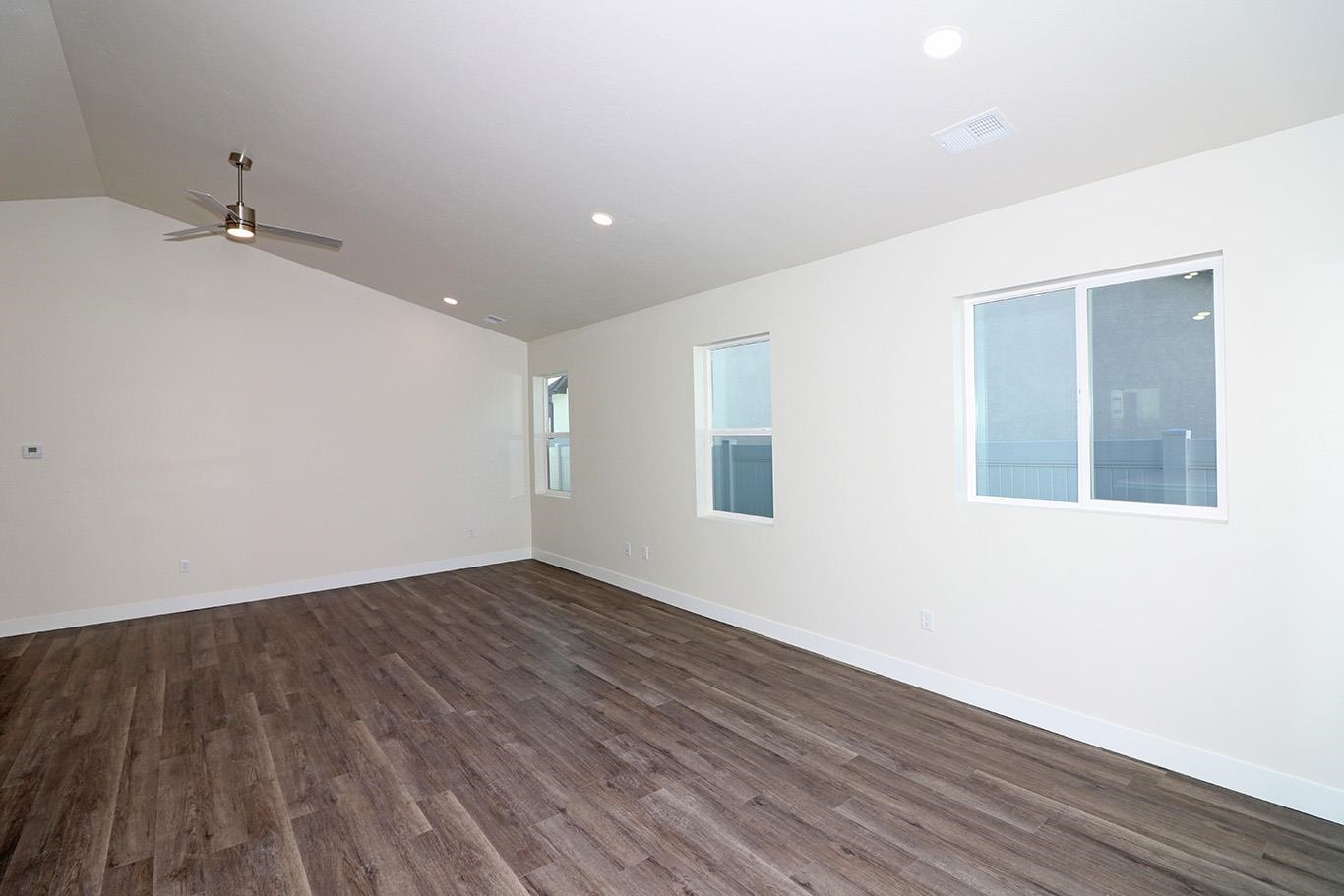 693 McHenry Avenue Unit: B