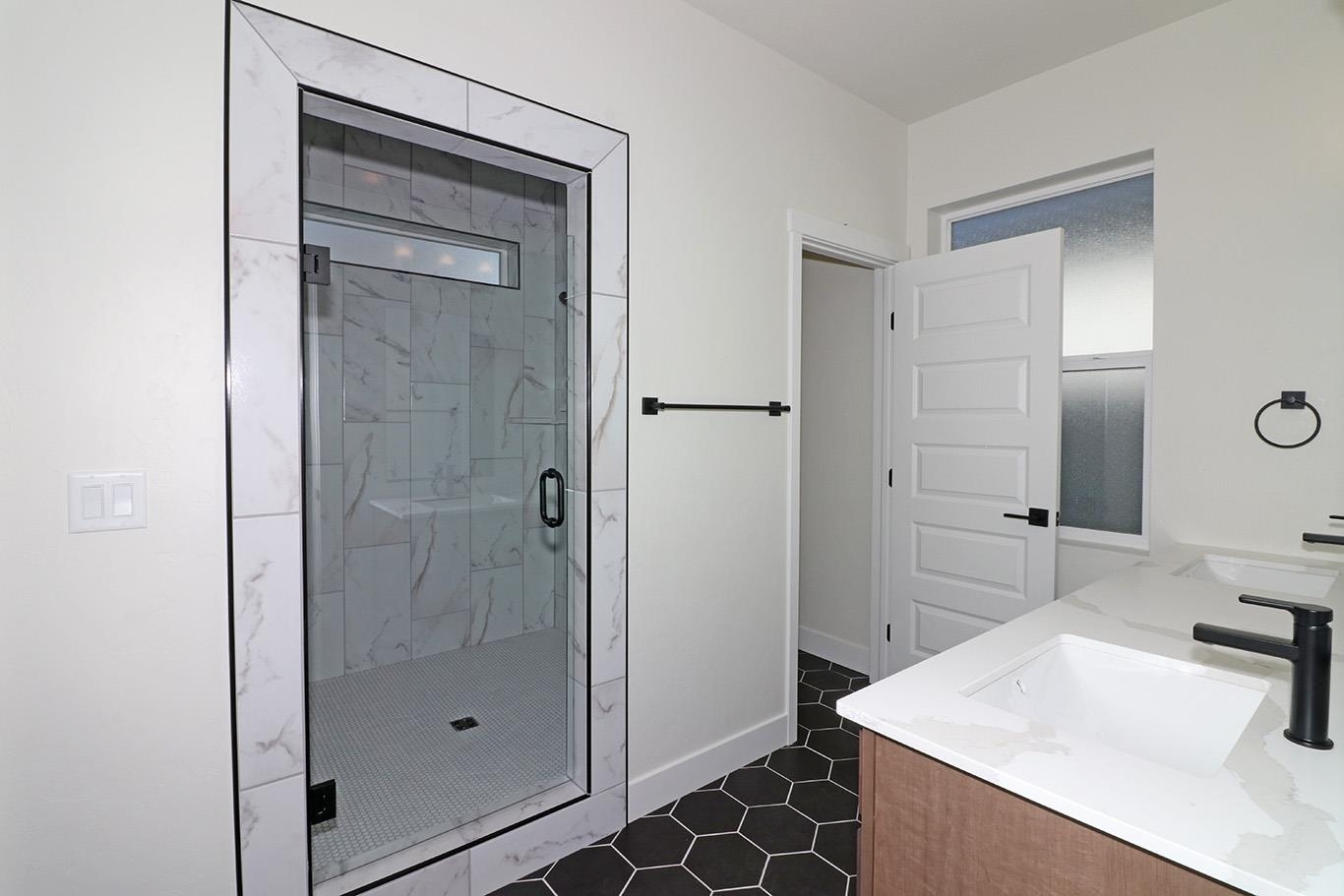 693 McHenry Avenue Unit: A