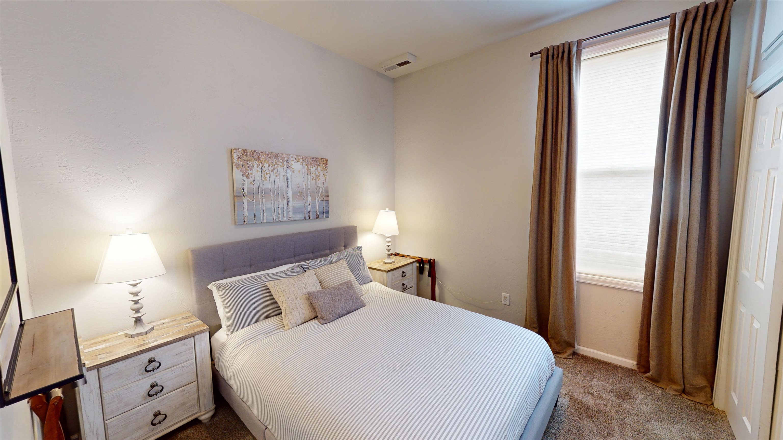 359 Colorado Avenue Unit: 206