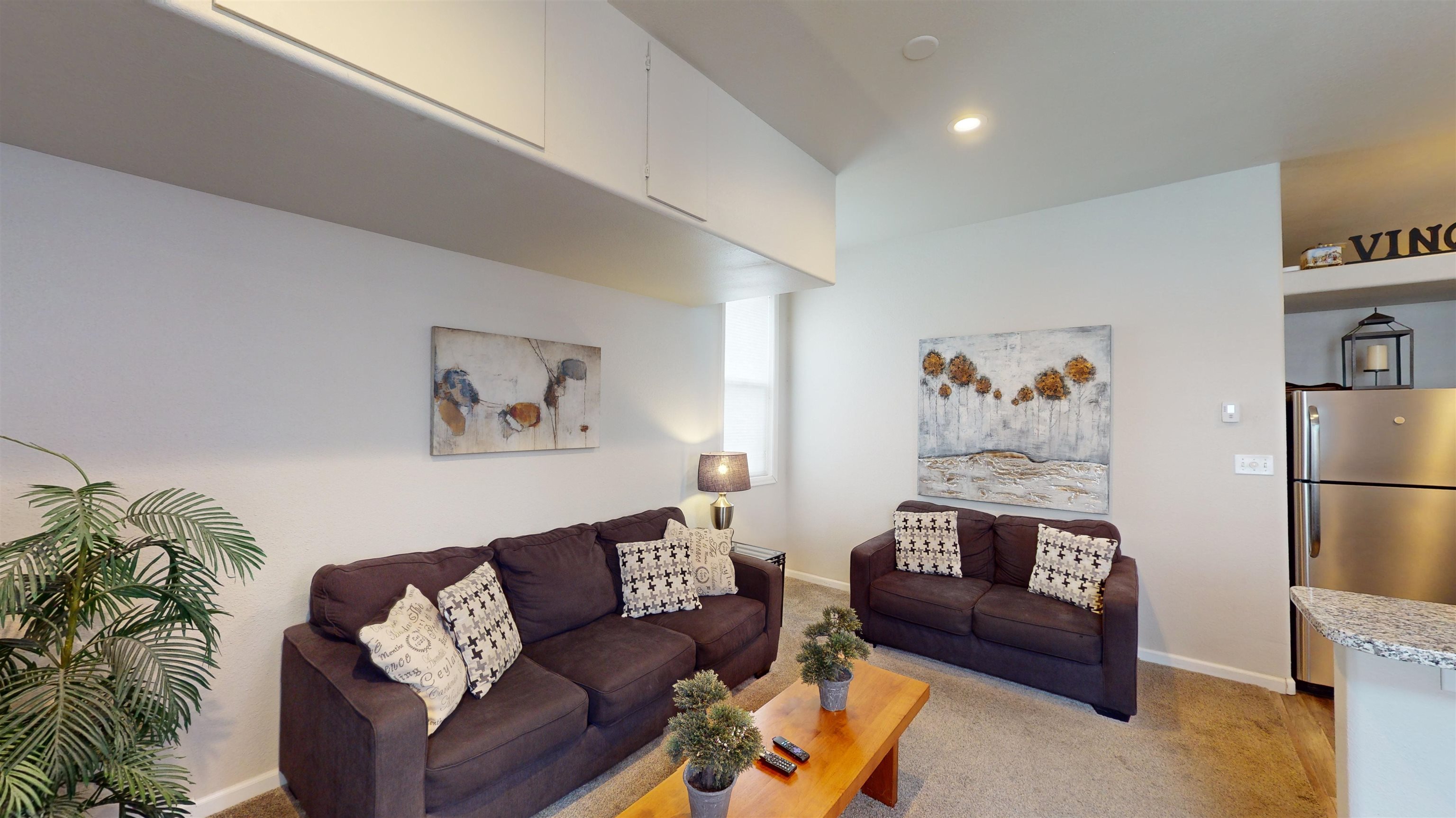 359 Colorado Avenue Unit: 206