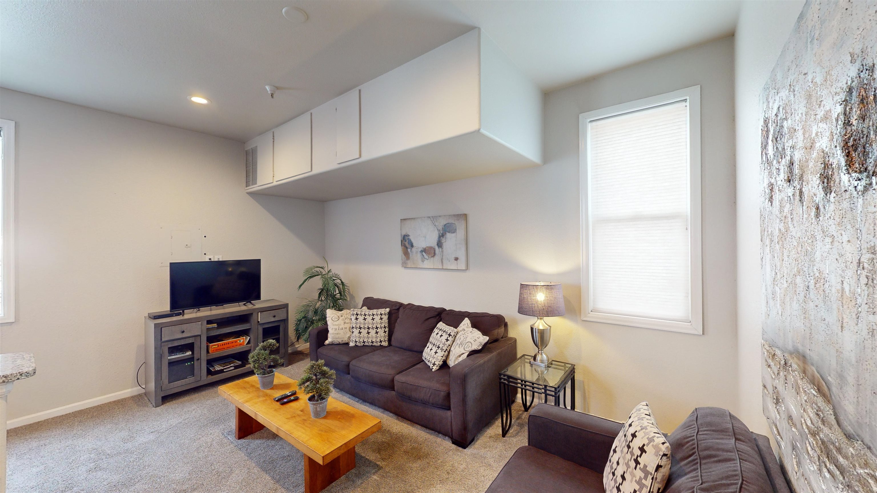 359 Colorado Avenue Unit: 206