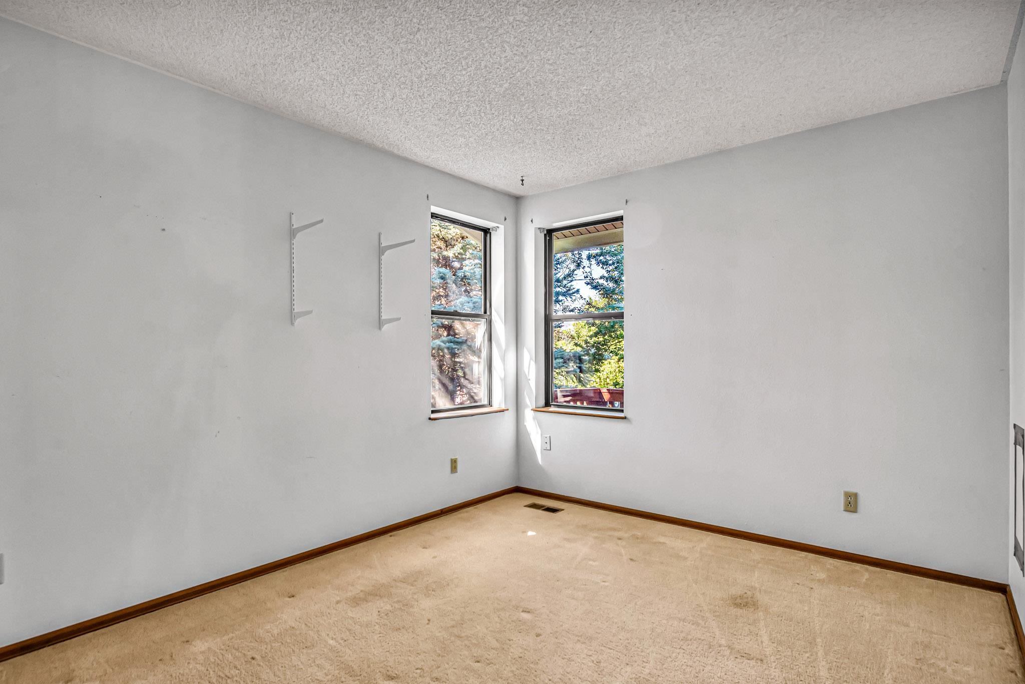203 Knob Hill Drive