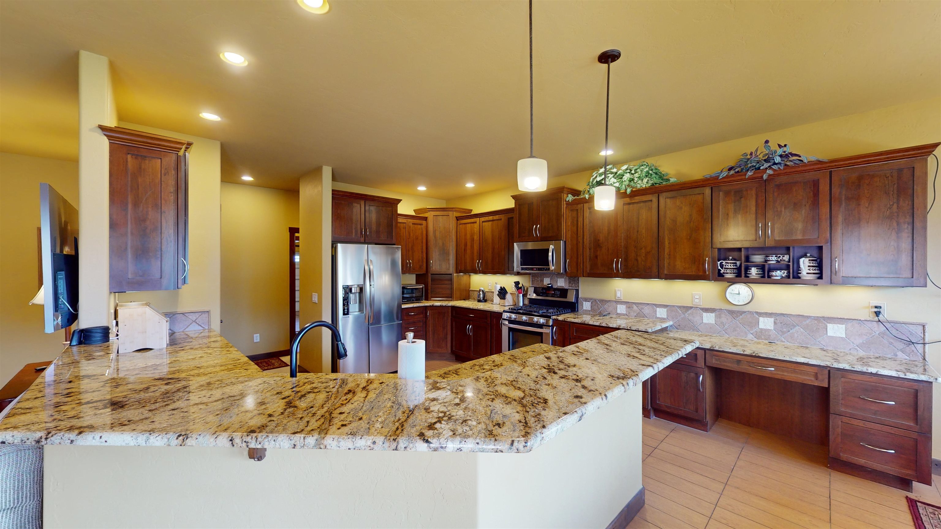 896 Kandle Court