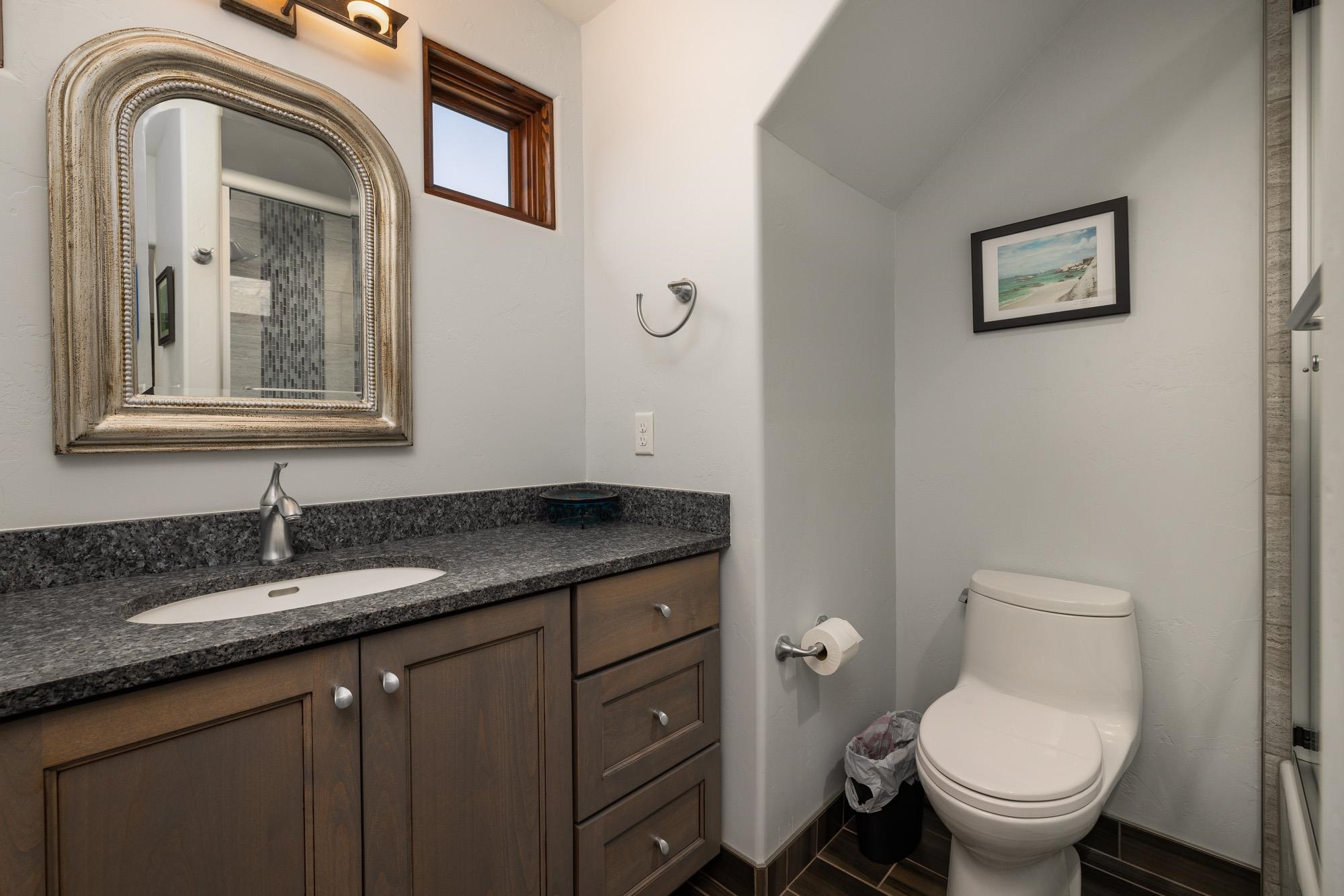 2142 Redcliff Circle