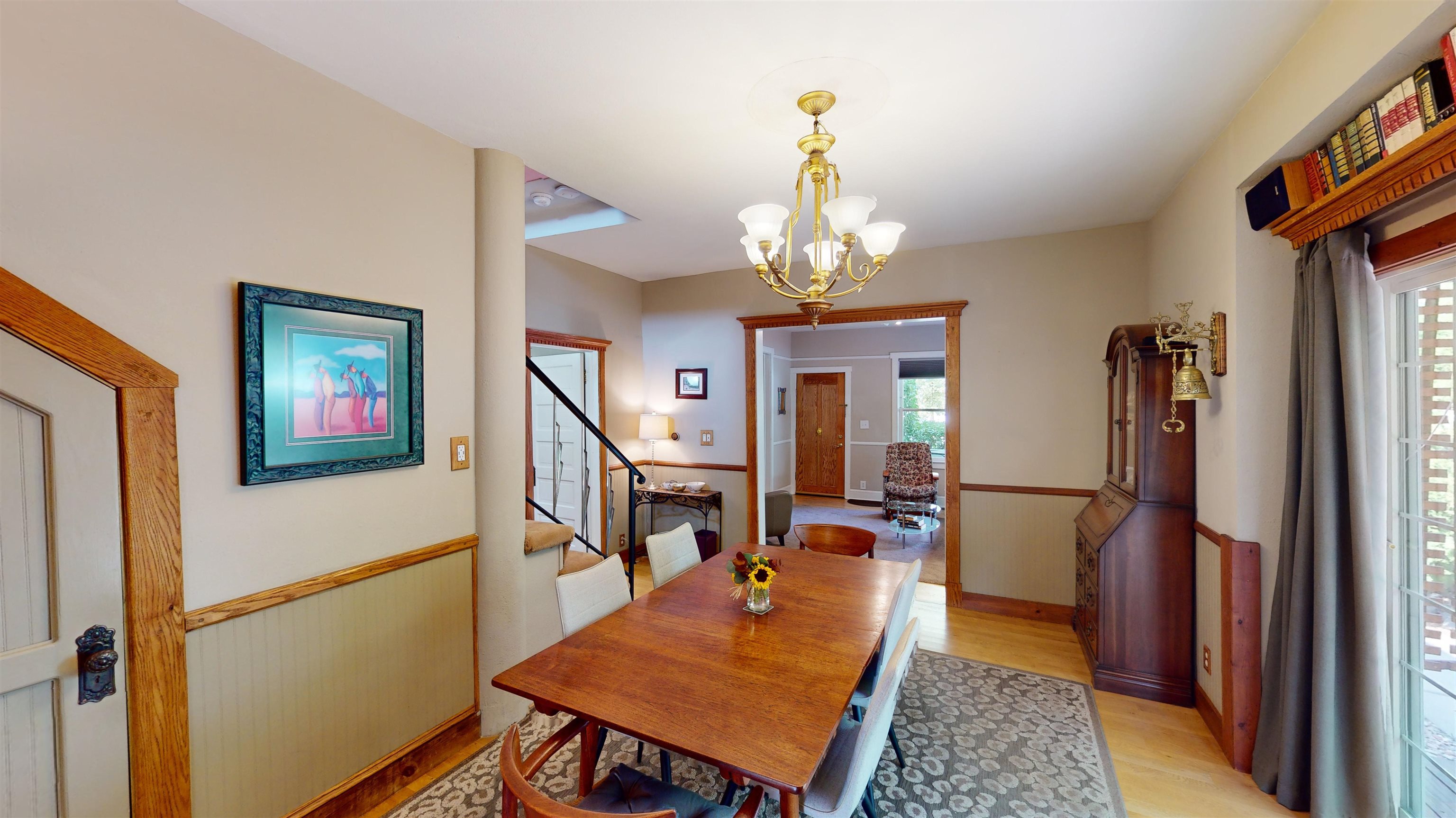 545 Hill Avenue