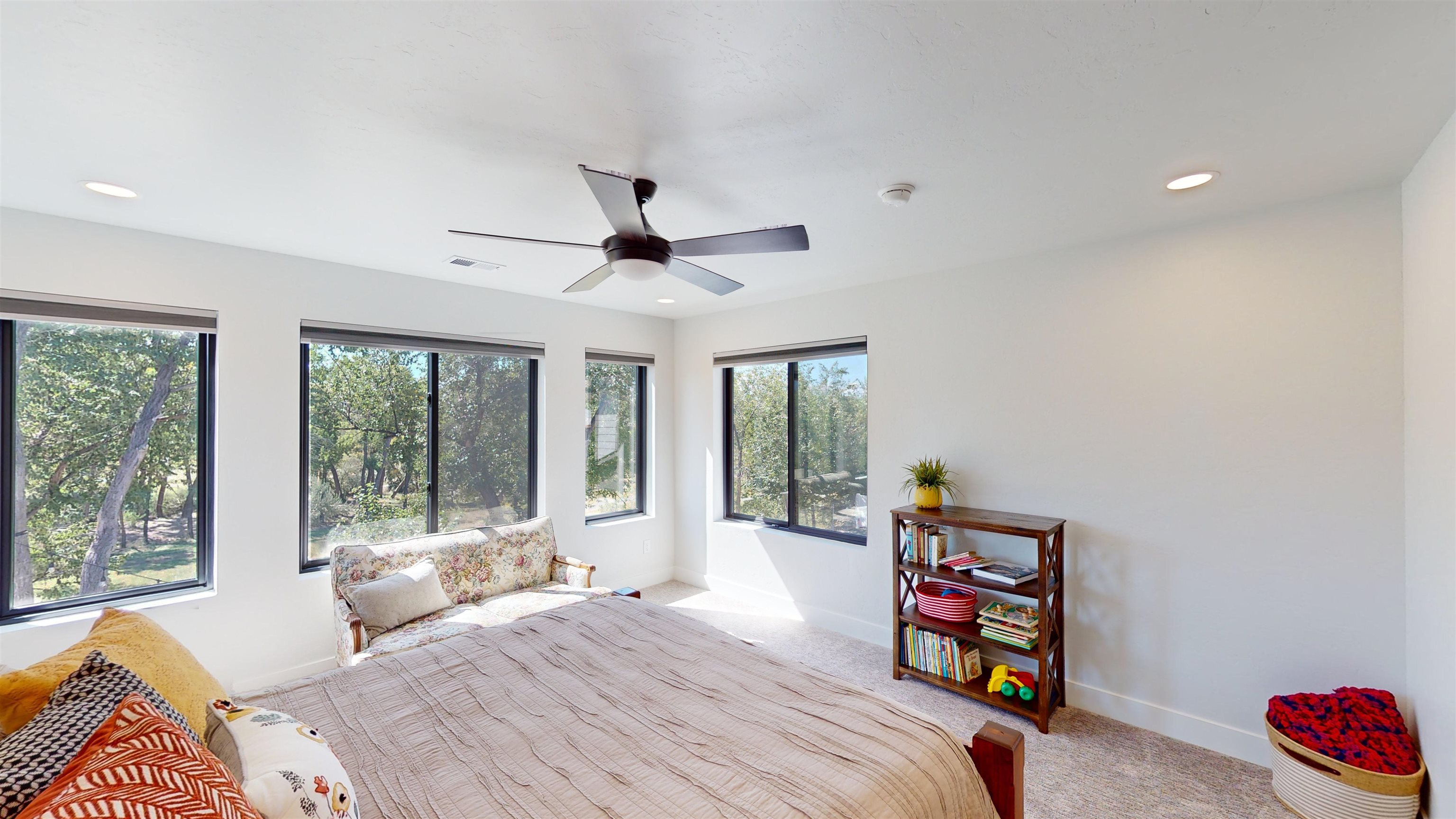 807 Fairhaven Road