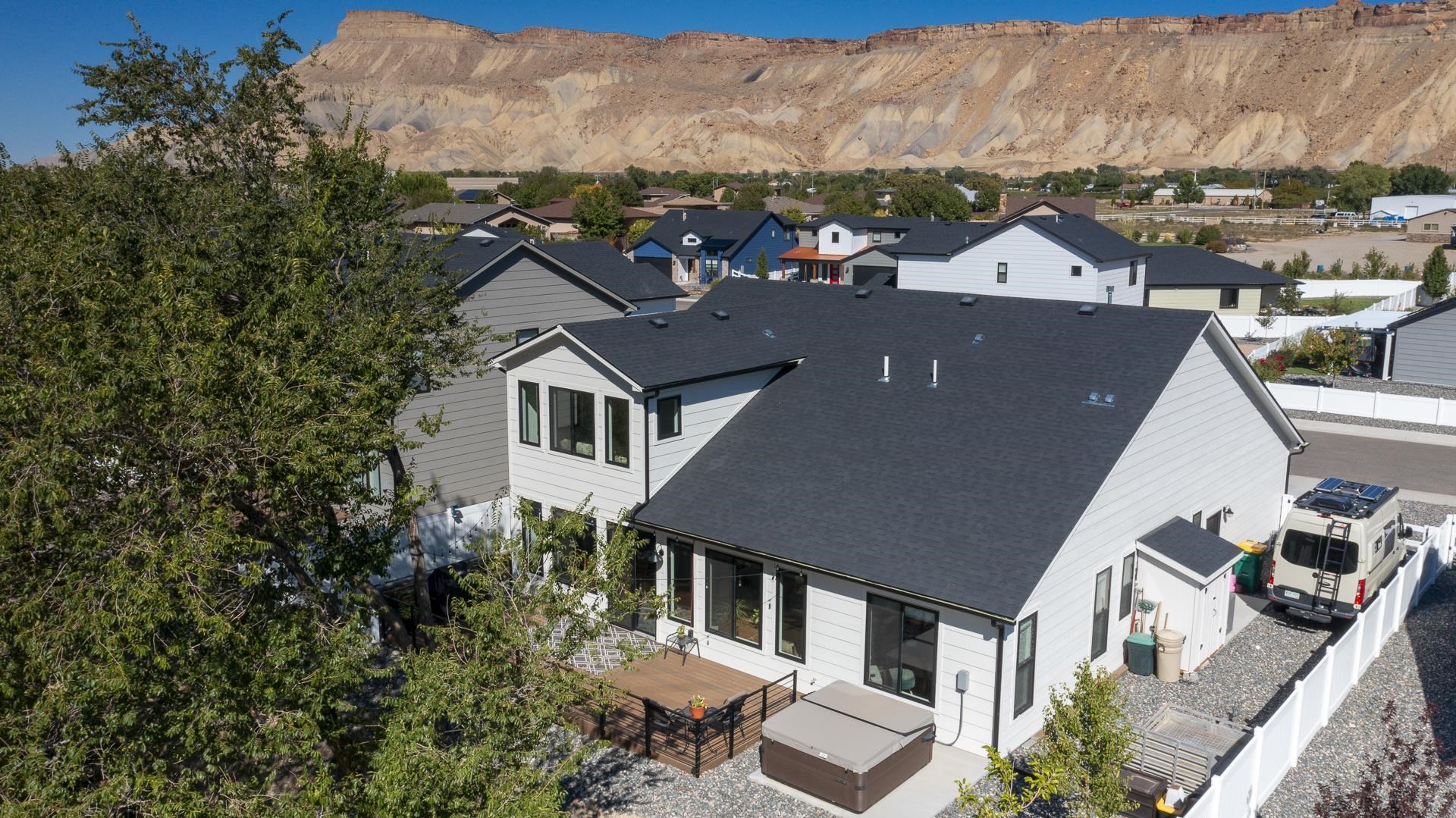 807 Fairhaven Road