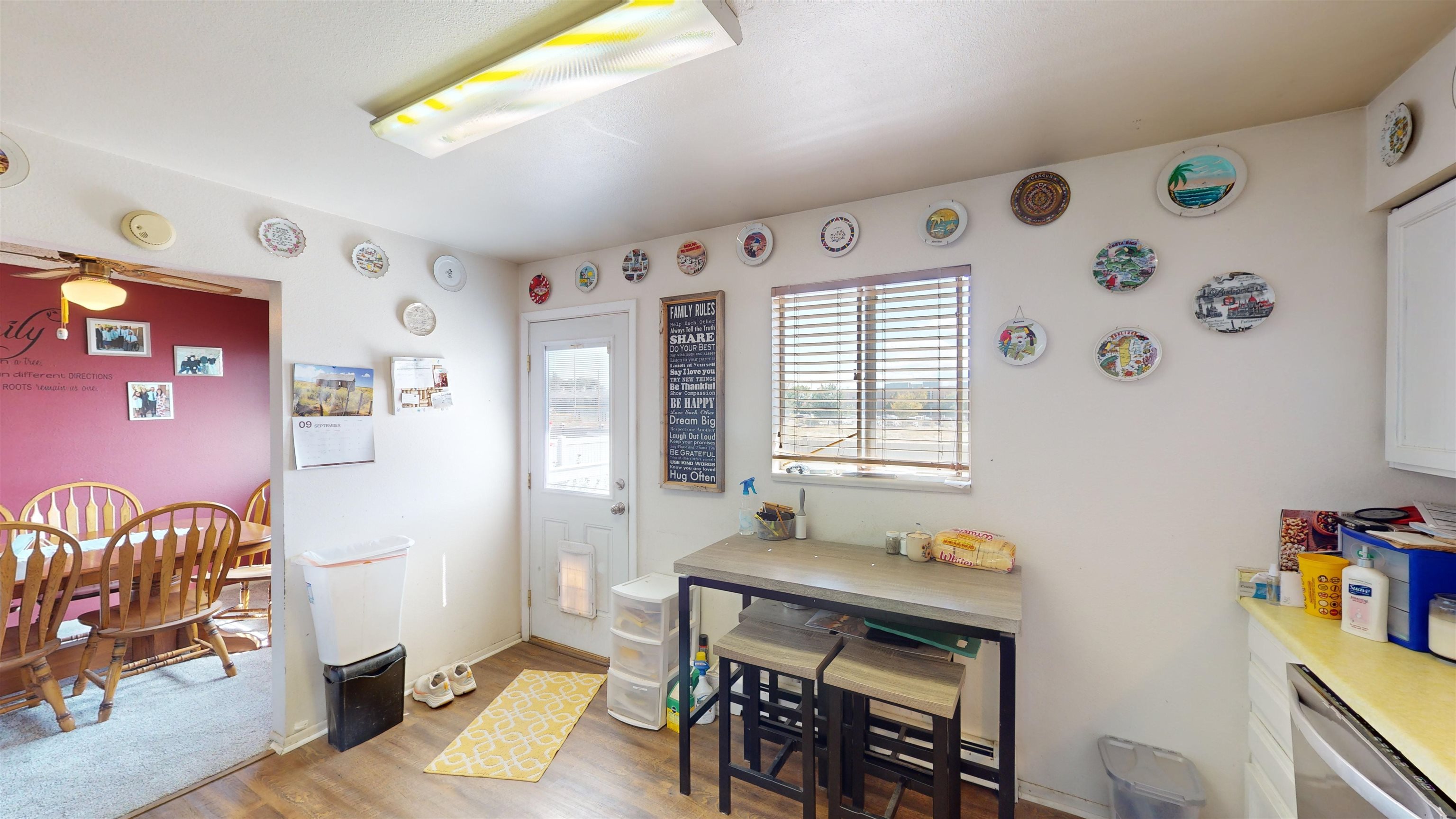 2869 1/2 Elm Avenue