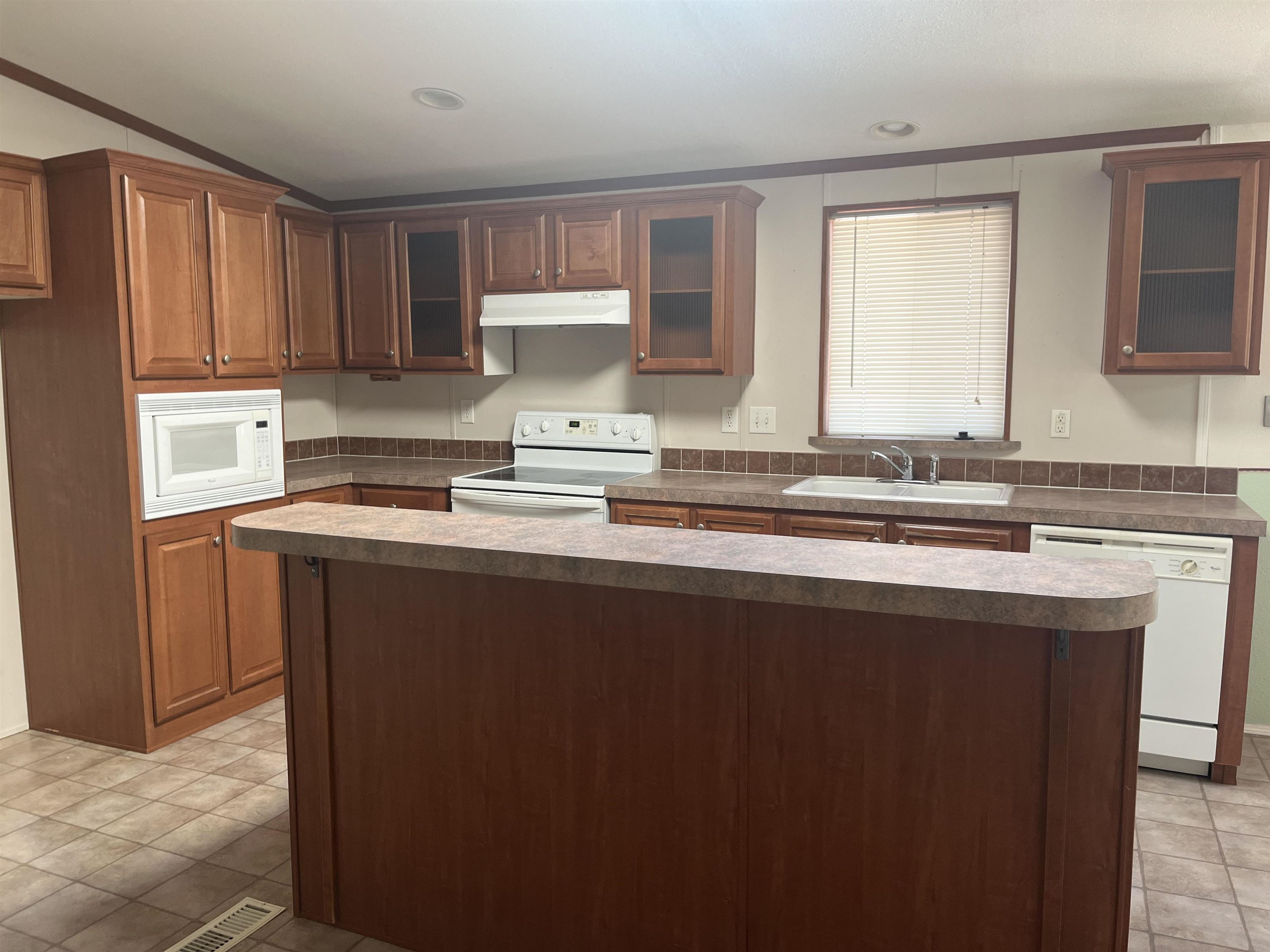 435 32 Road Unit: 231