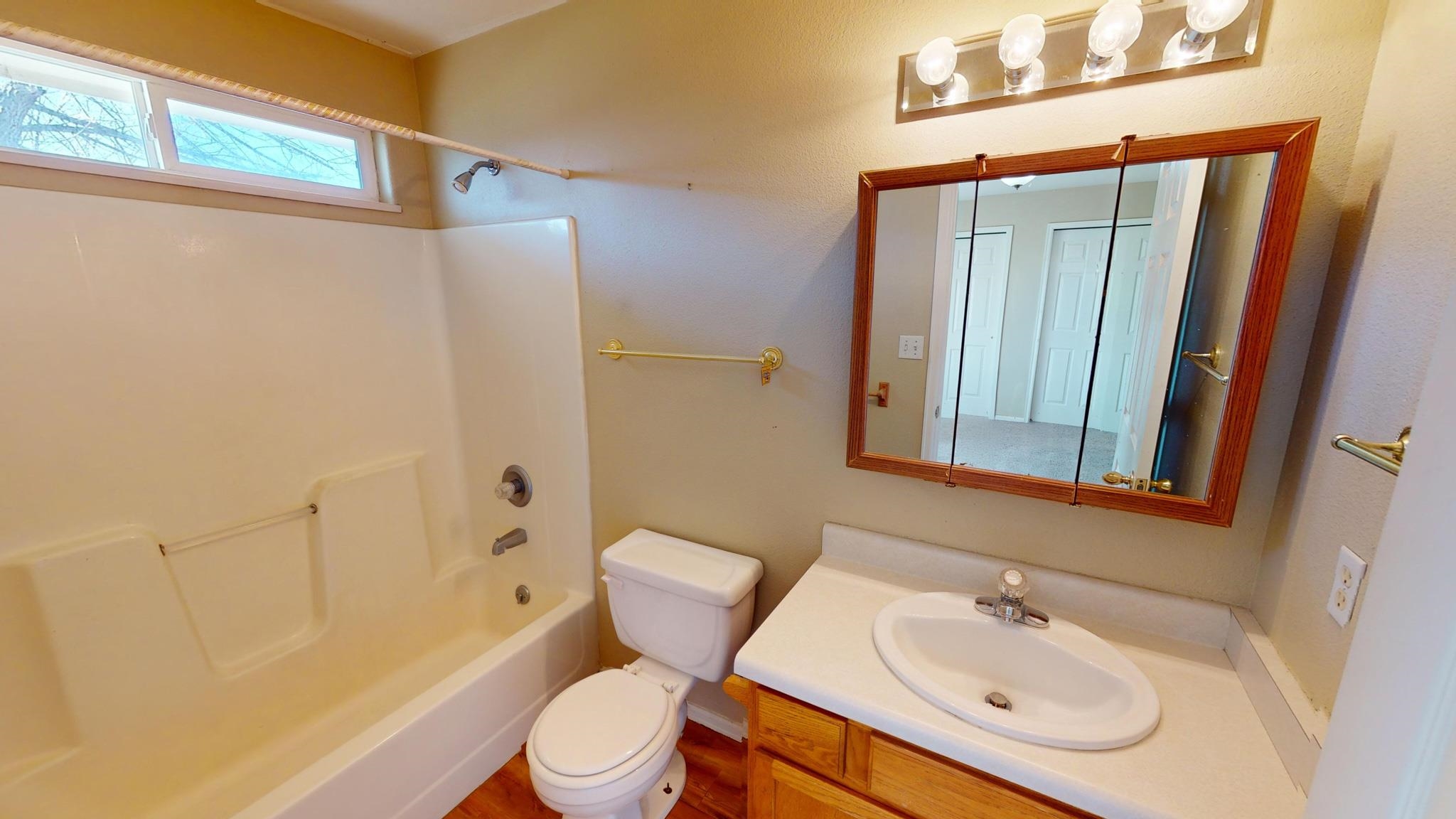 519 Estate Street Unit: B