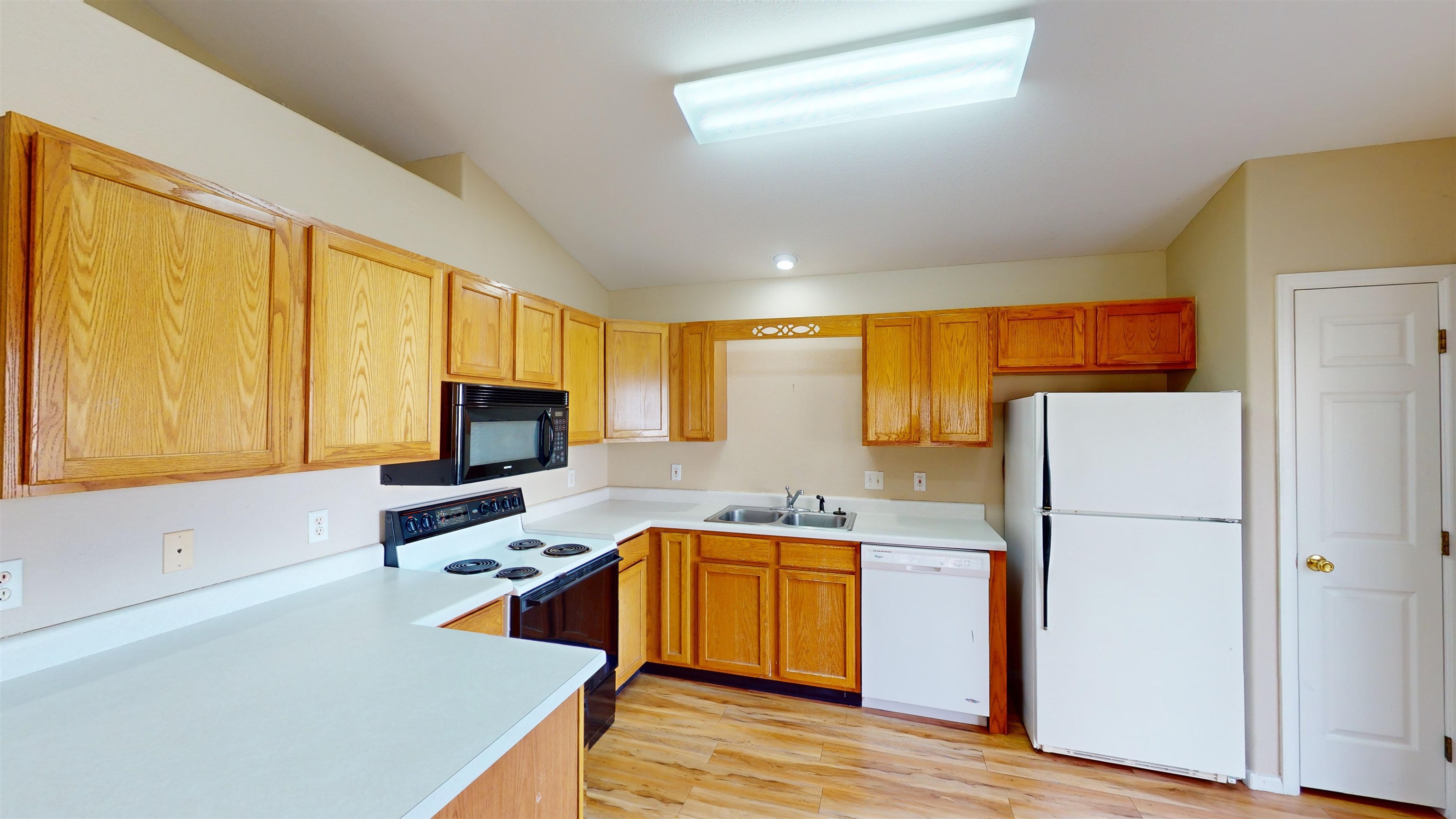 519 Estate Street Unit: B