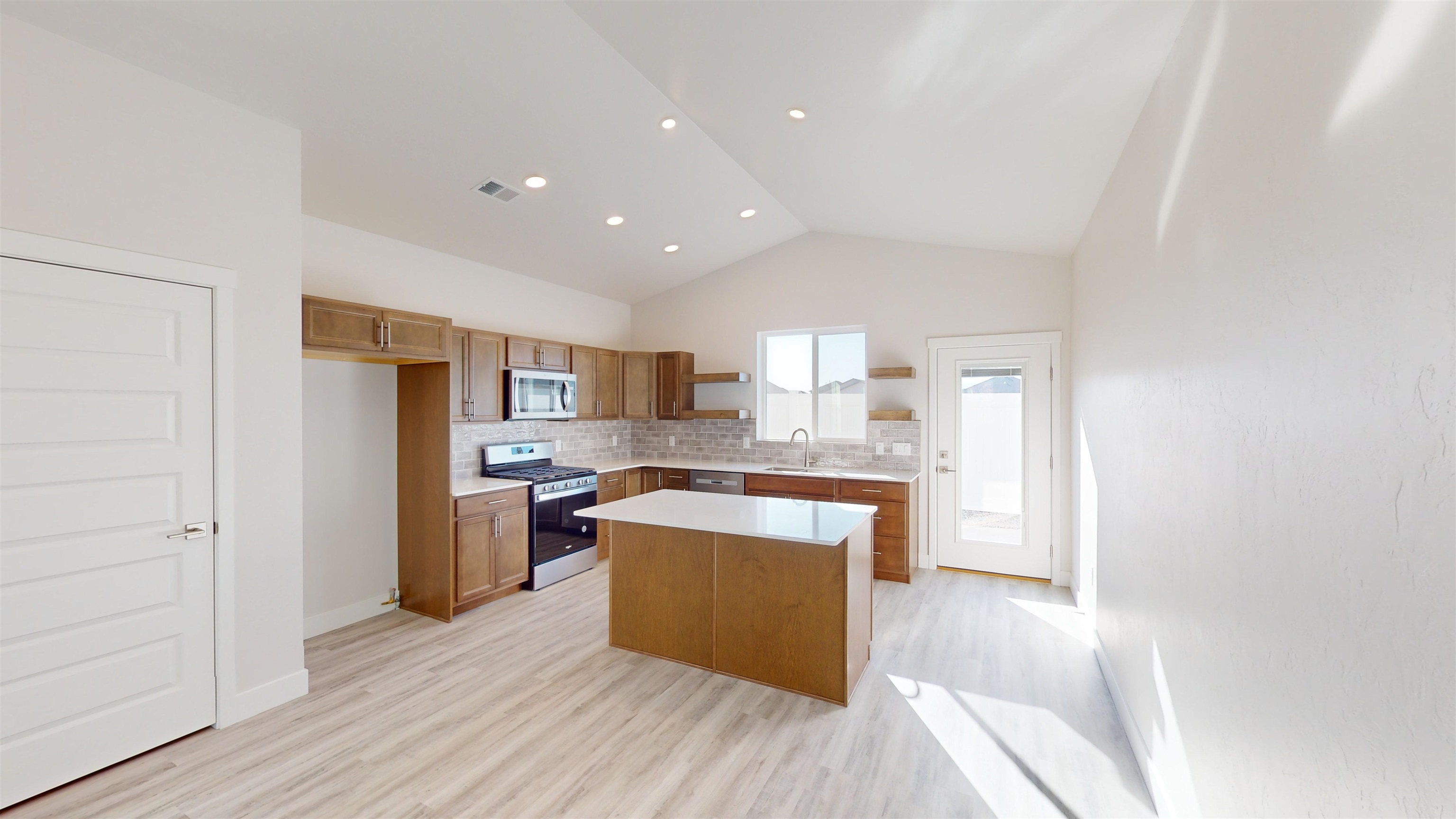 2453 Hamilton Road Unit: A