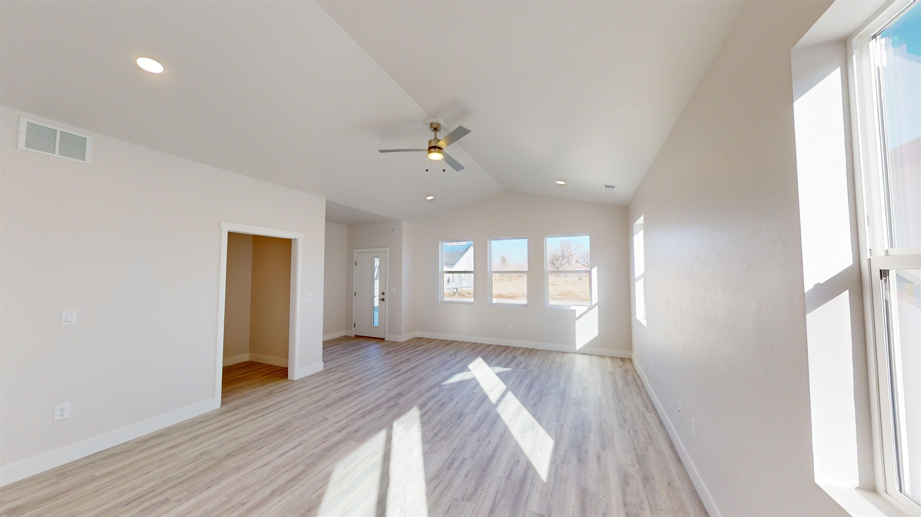 2453 Hamilton Road Unit: A