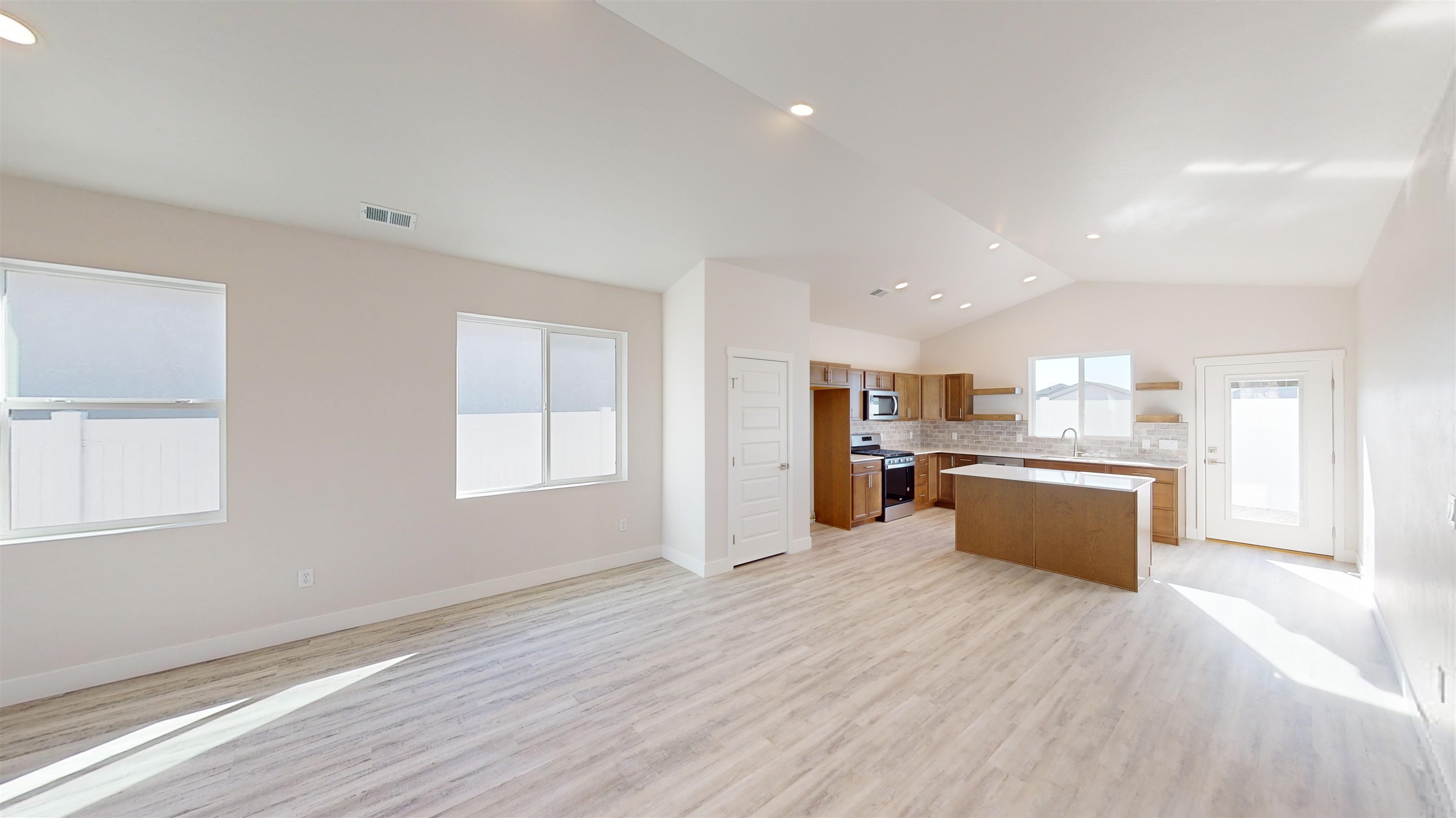 2453 Hamilton Road Unit: A