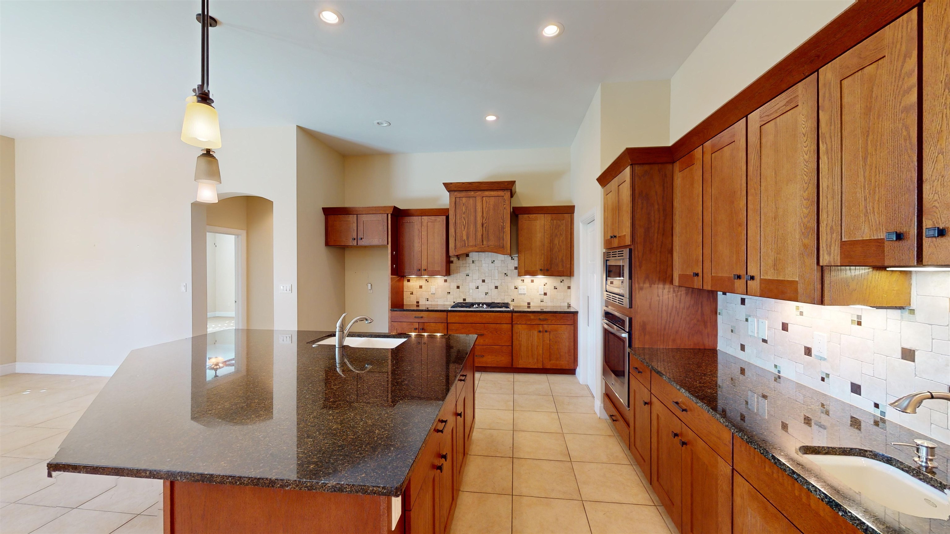 2683 Amber Way