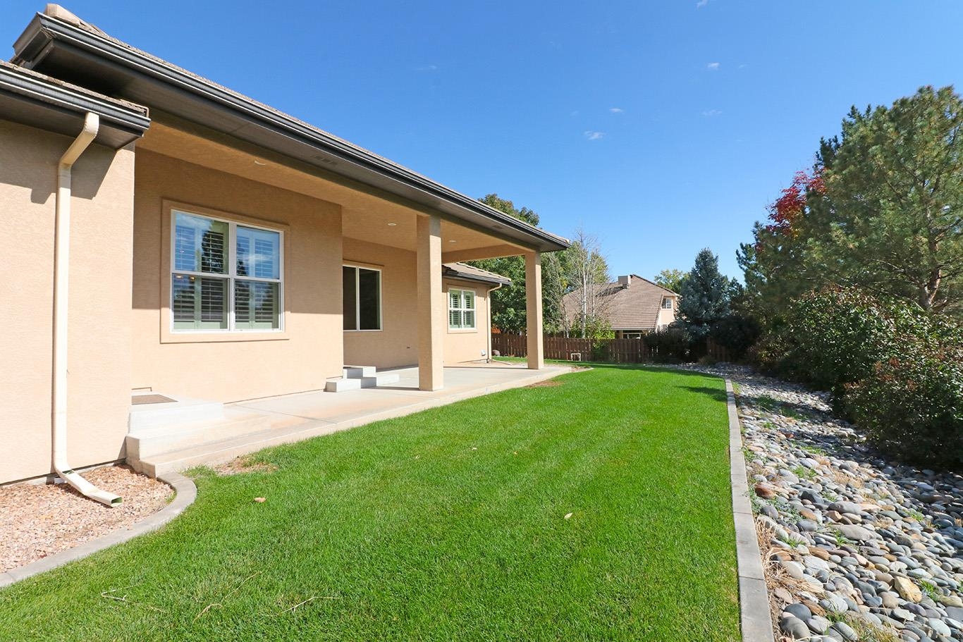 2683 Amber Way