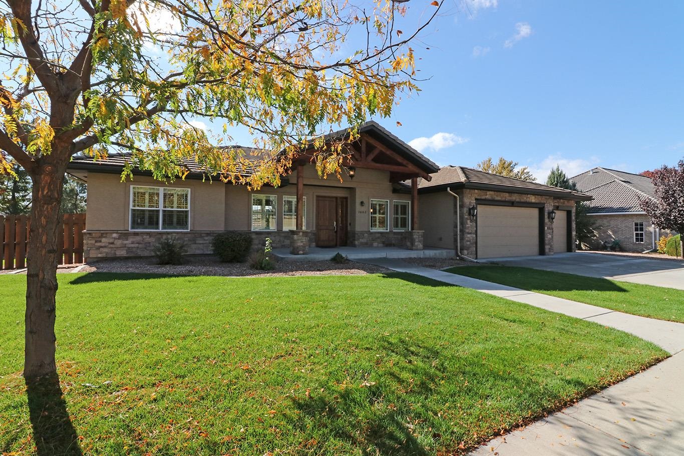 2683 Amber Way