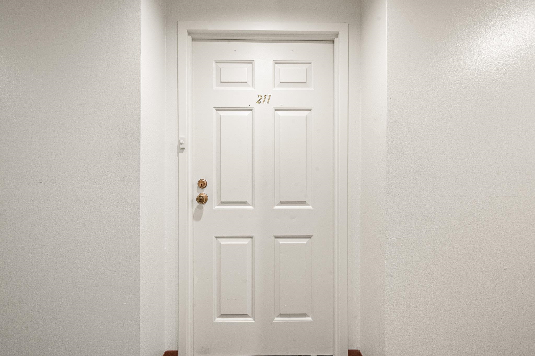 1111 Horizon Drive Unit: 211