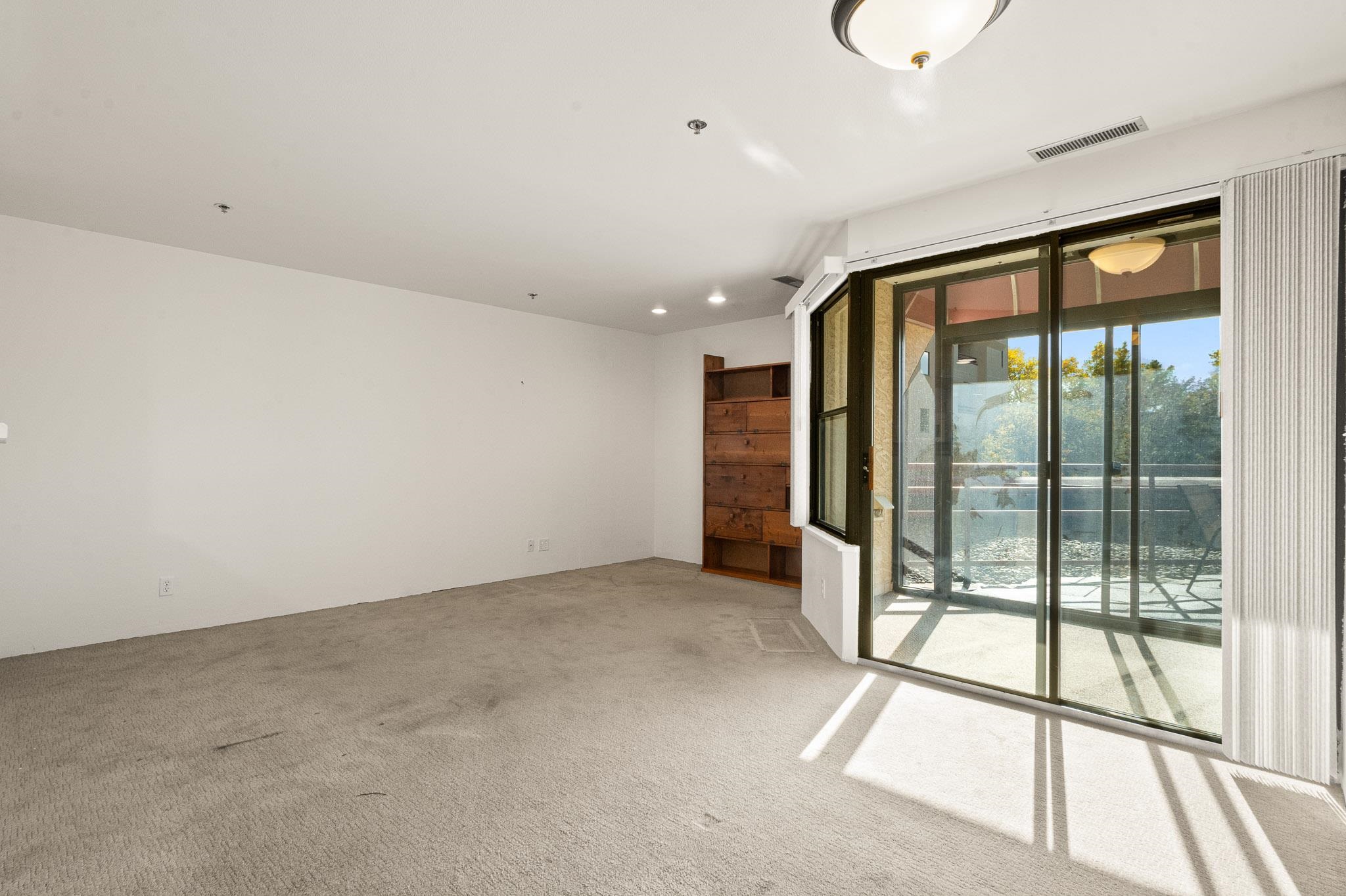 1111 Horizon Drive Unit: 211