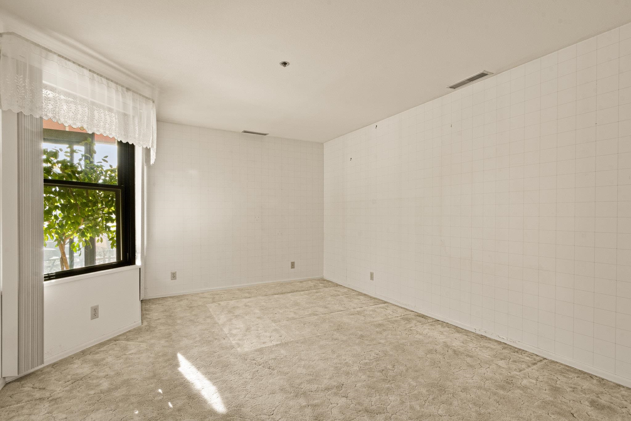 1111 Horizon Drive Unit: 211