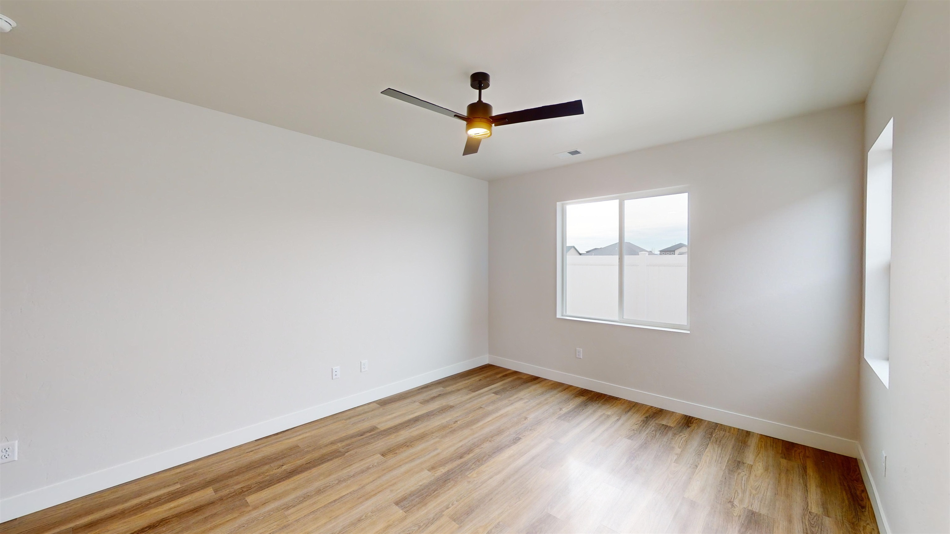 2453 Hamilton Road Unit: B