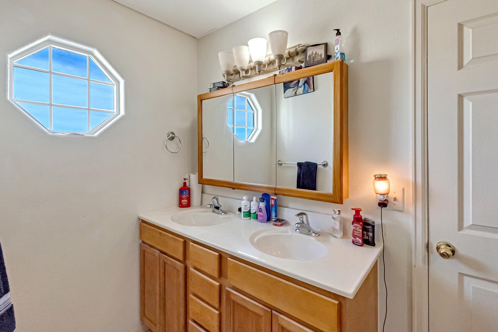 104 1/2 Anna Court