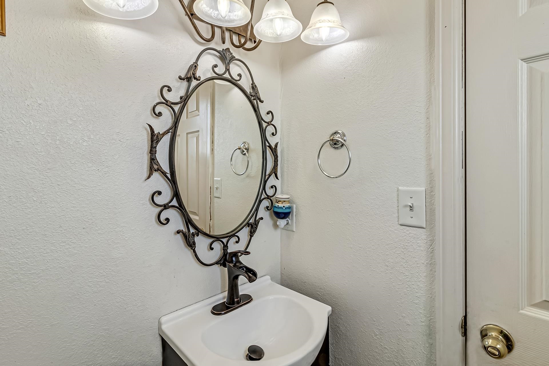 104 1/2 Anna Court