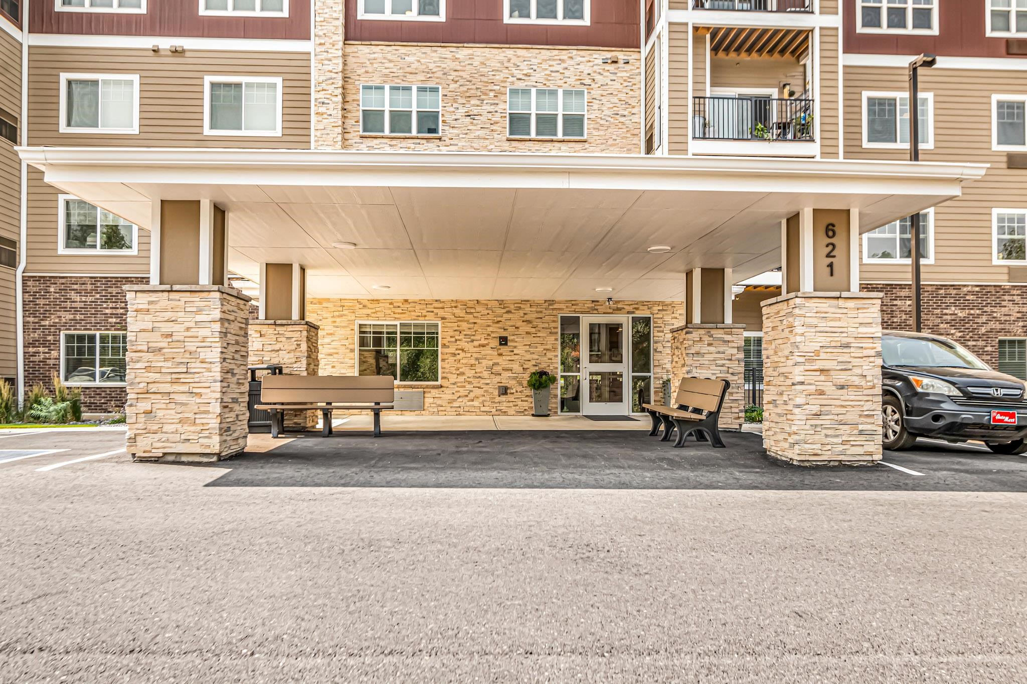 621 26 1/2 Road Unit: 205