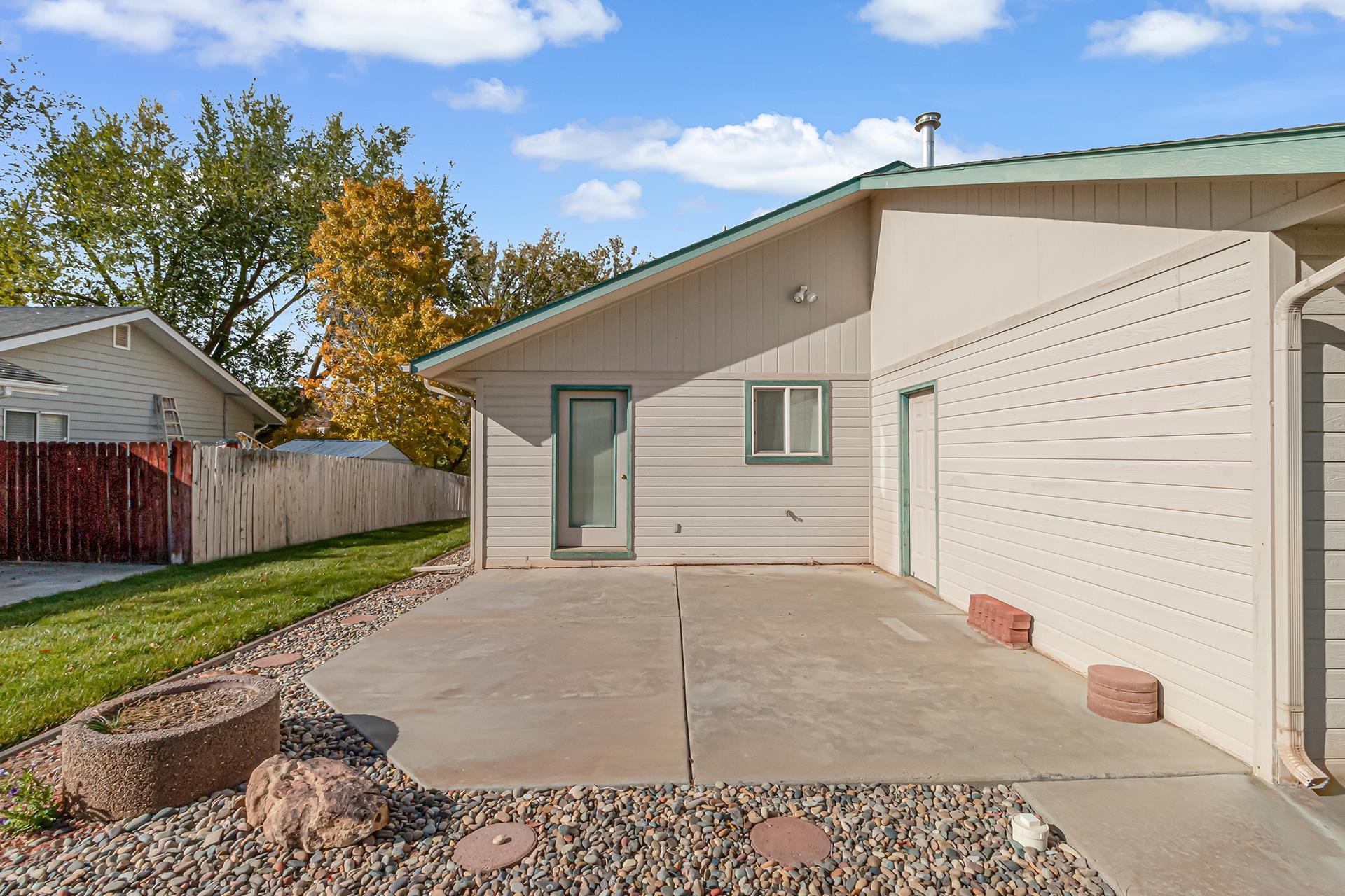 535 Ridgestone Court