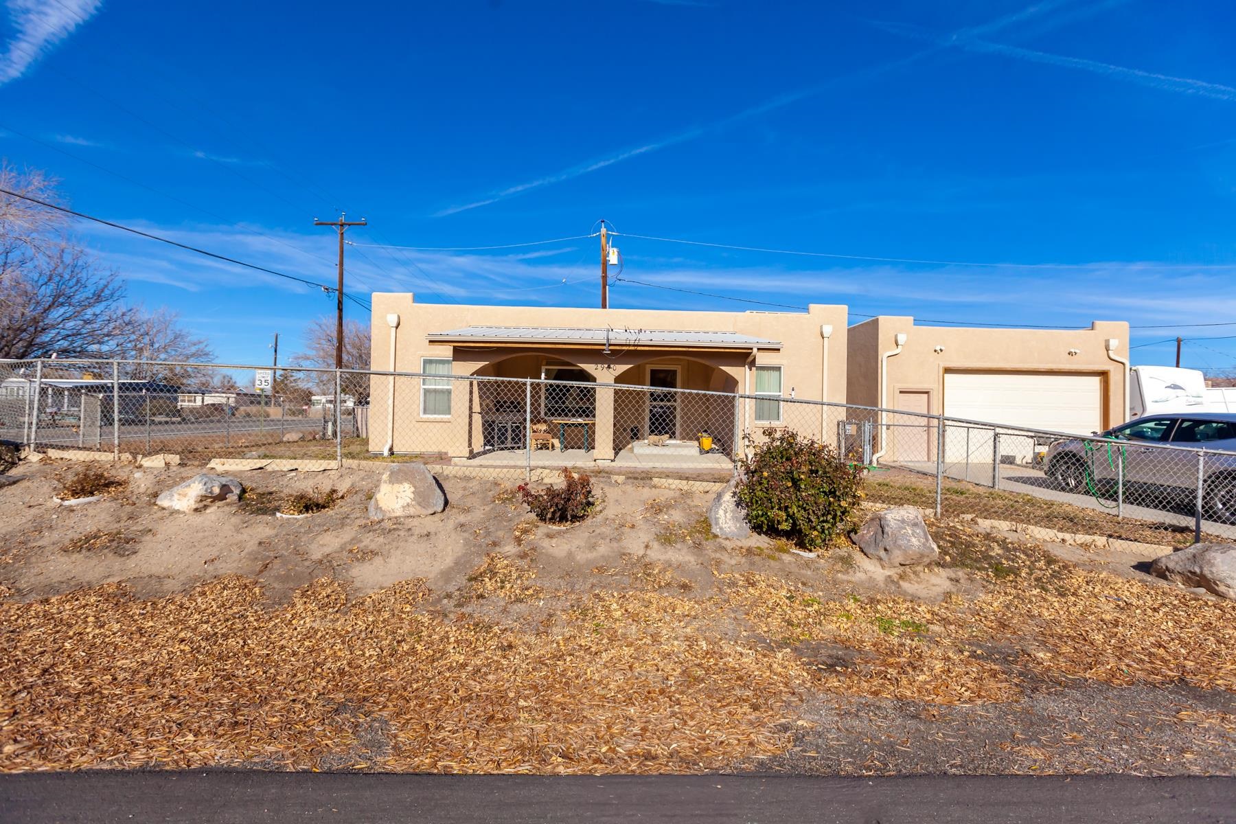 2950 E View Drive