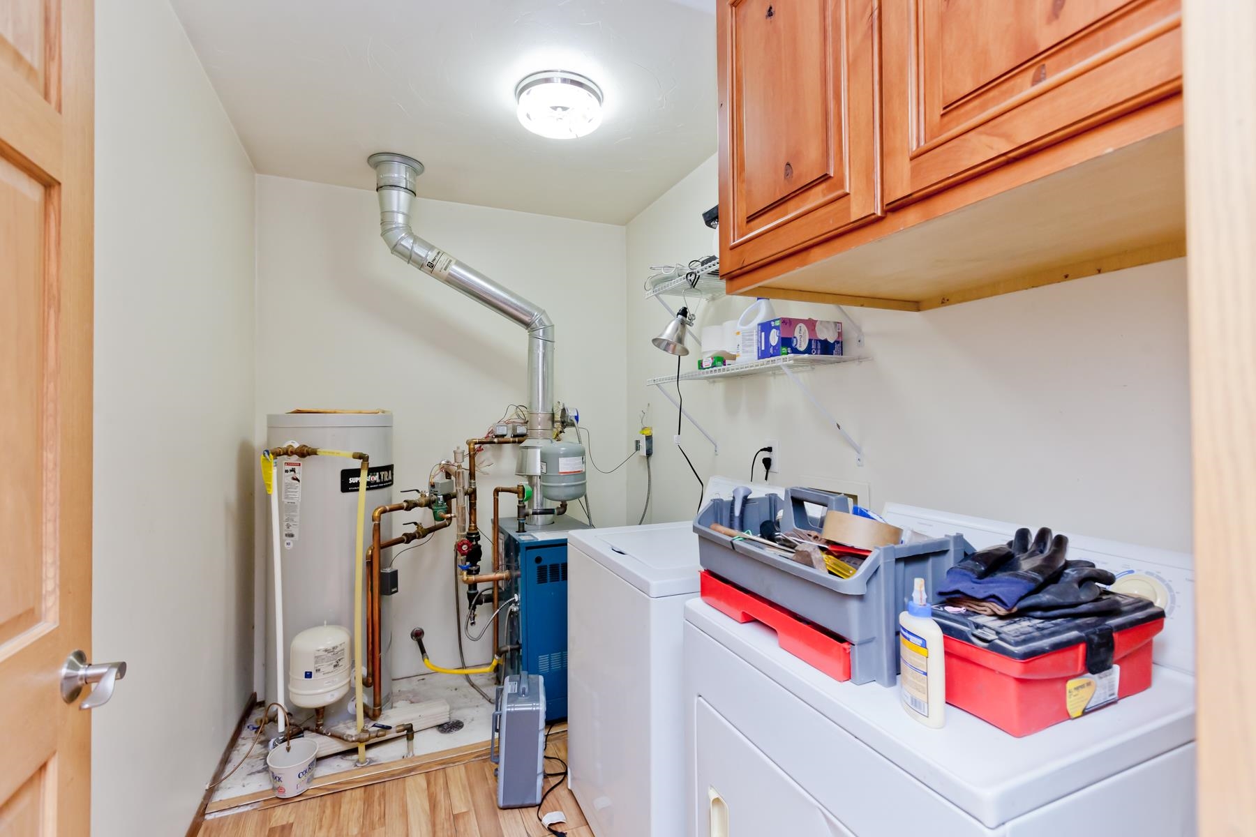 2950 E View Drive