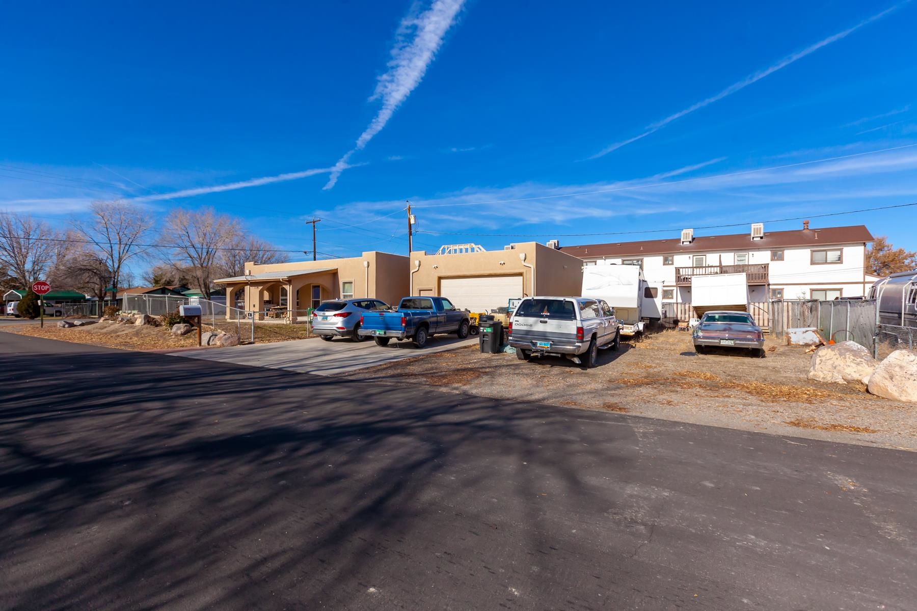 2950 E View Drive