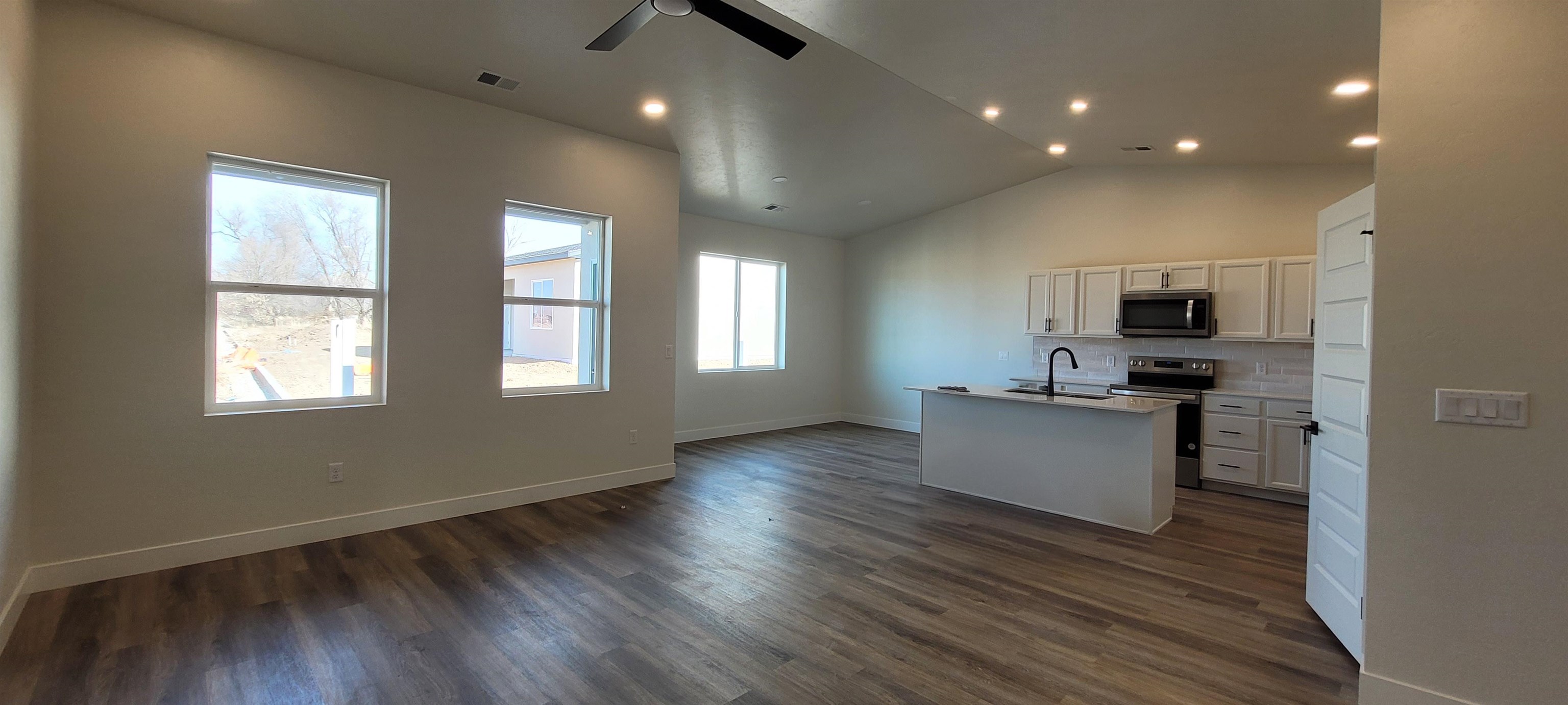 1663 Rusty Rivet Road