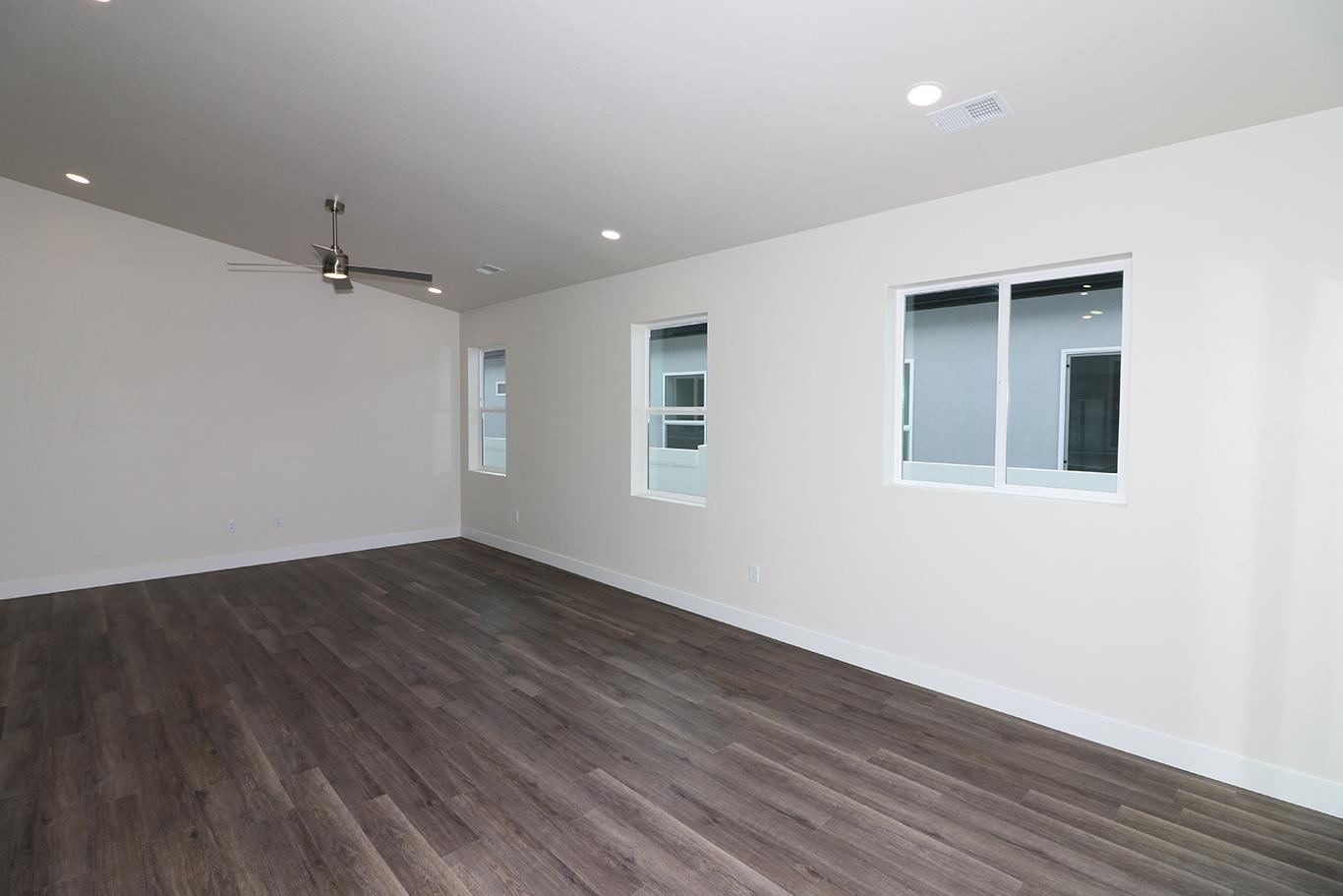 1653 Rusty Rivet Road