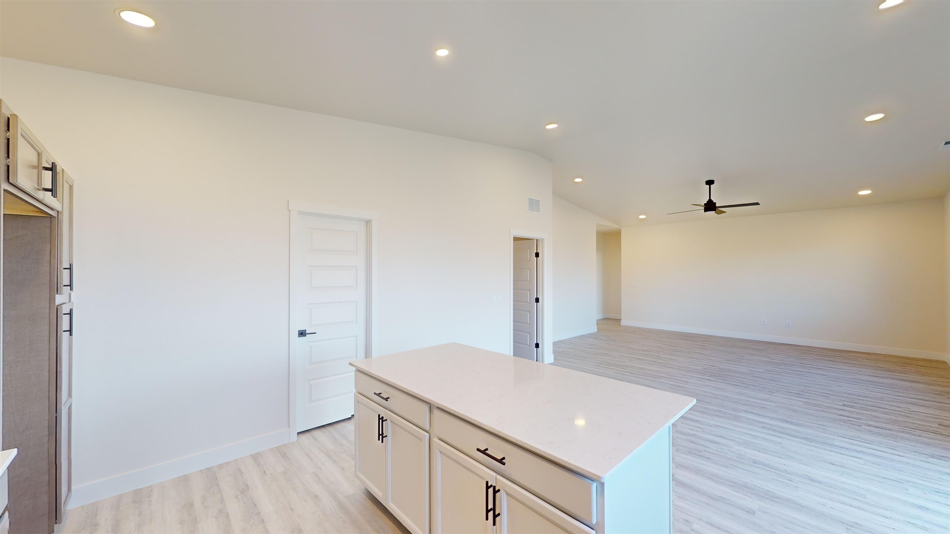 1633 Rusty Rivet Road
