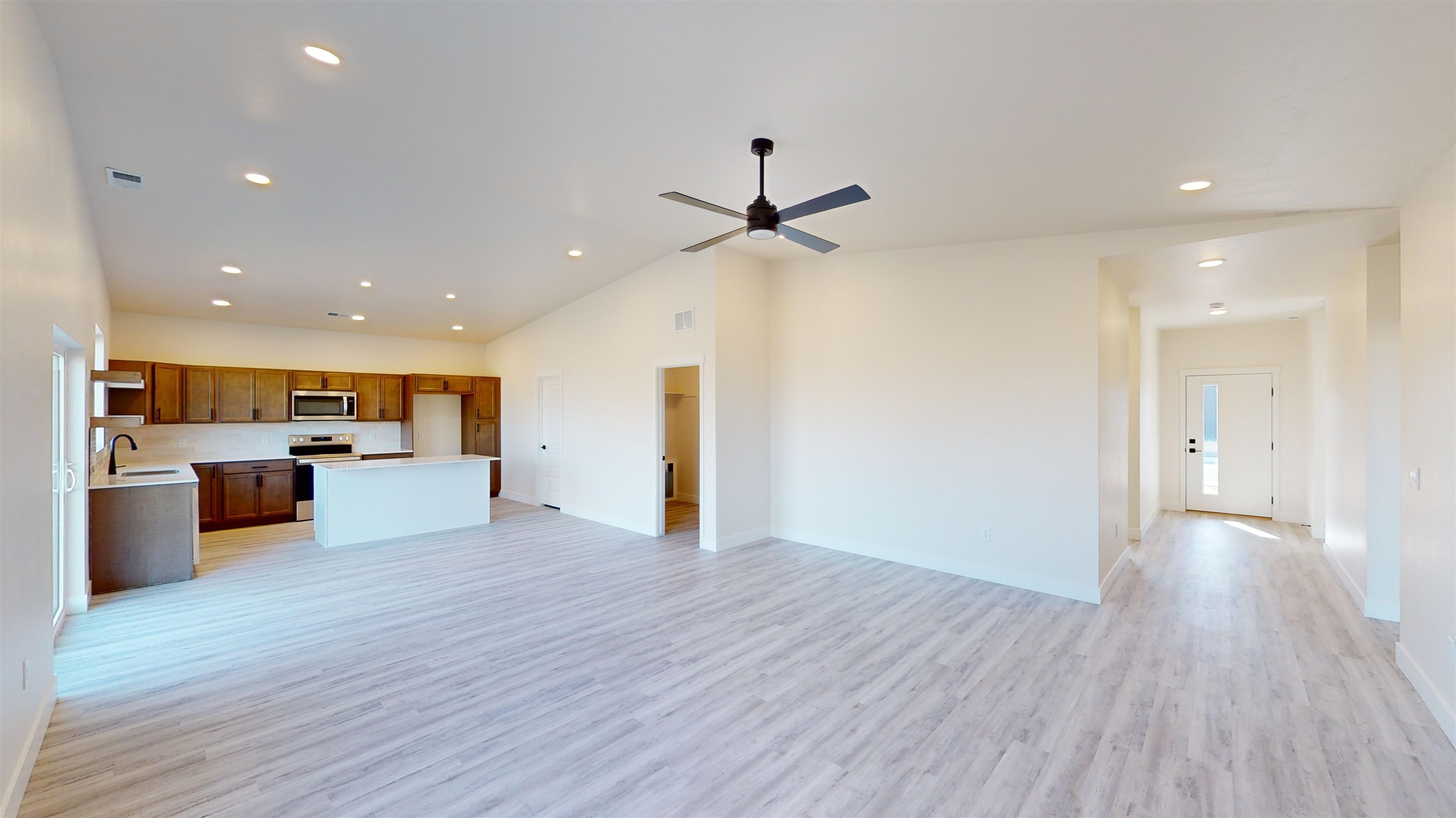 1633 Rusty Rivet Road