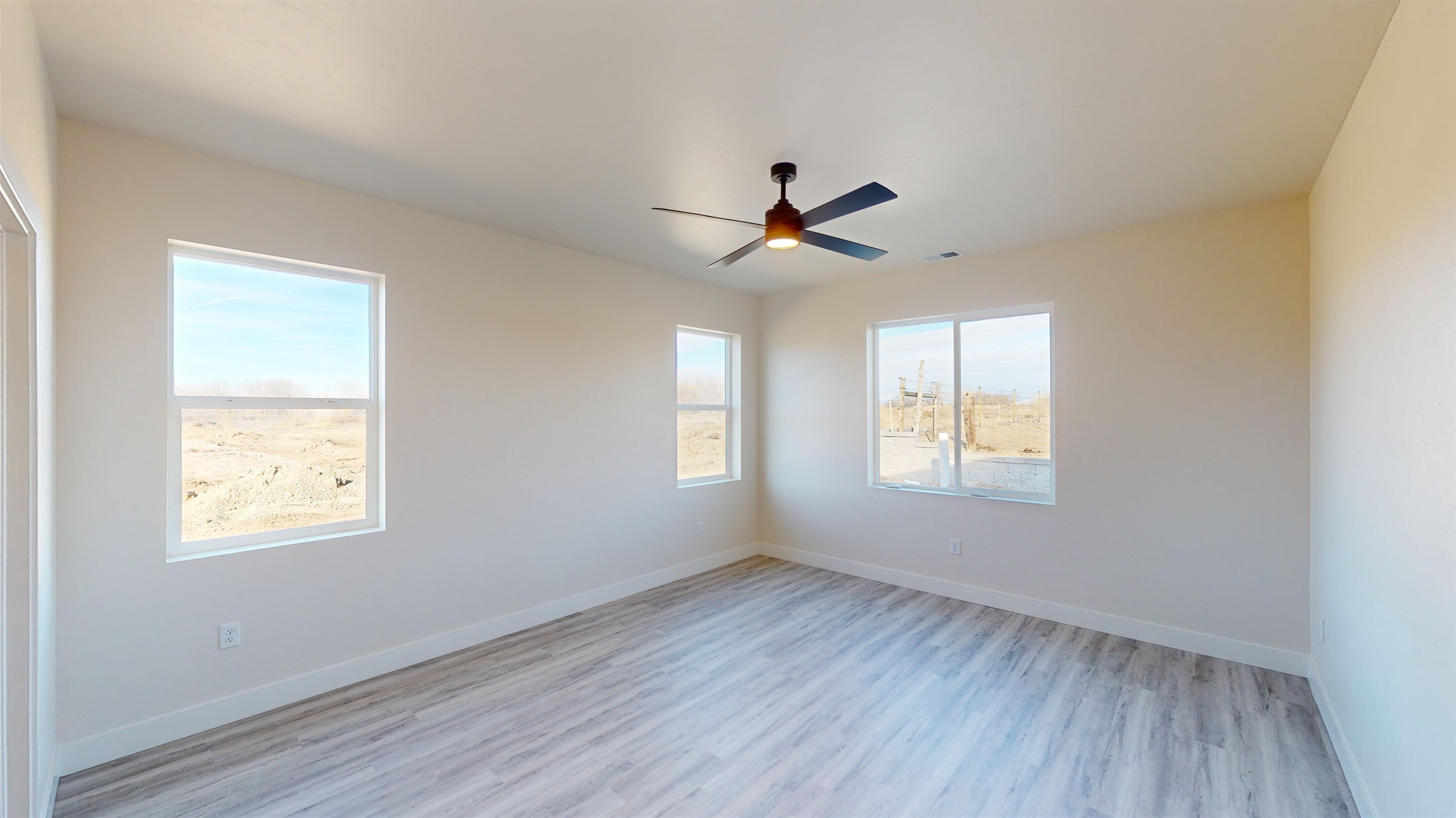 1633 Rusty Rivet Road