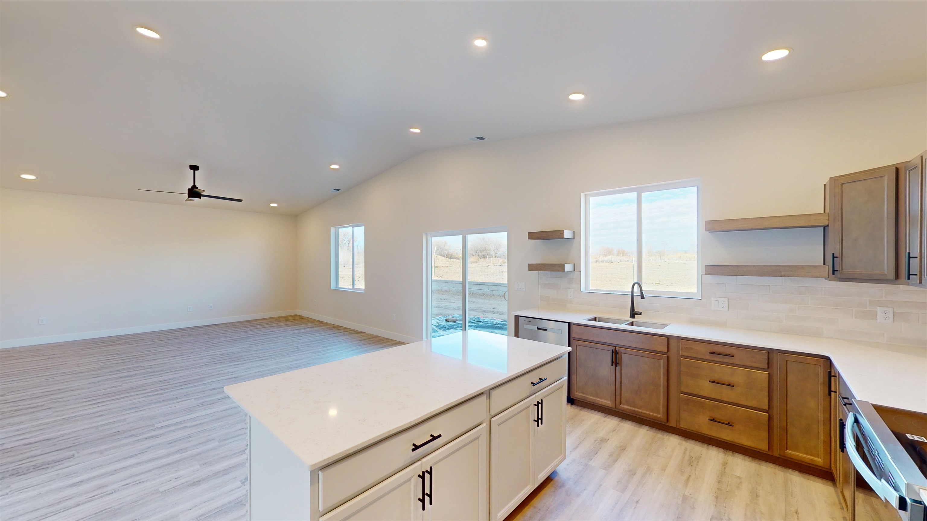 1633 Rusty Rivet Road