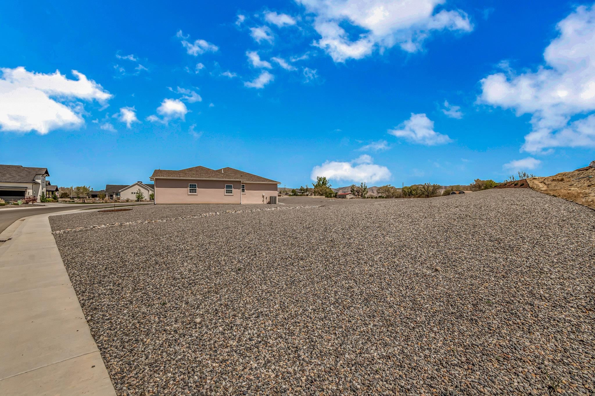 886 Quail Meadows Court