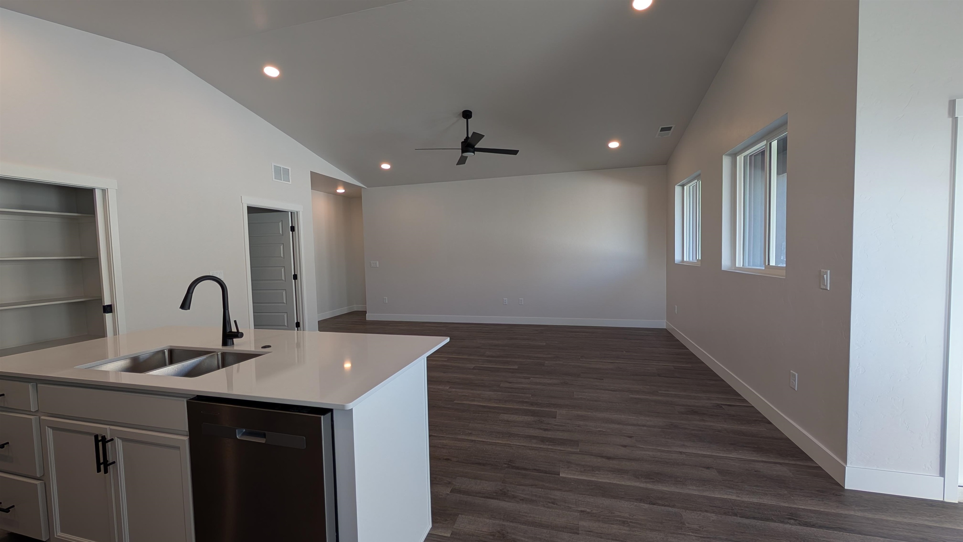 1673 Rusty Rivet Road